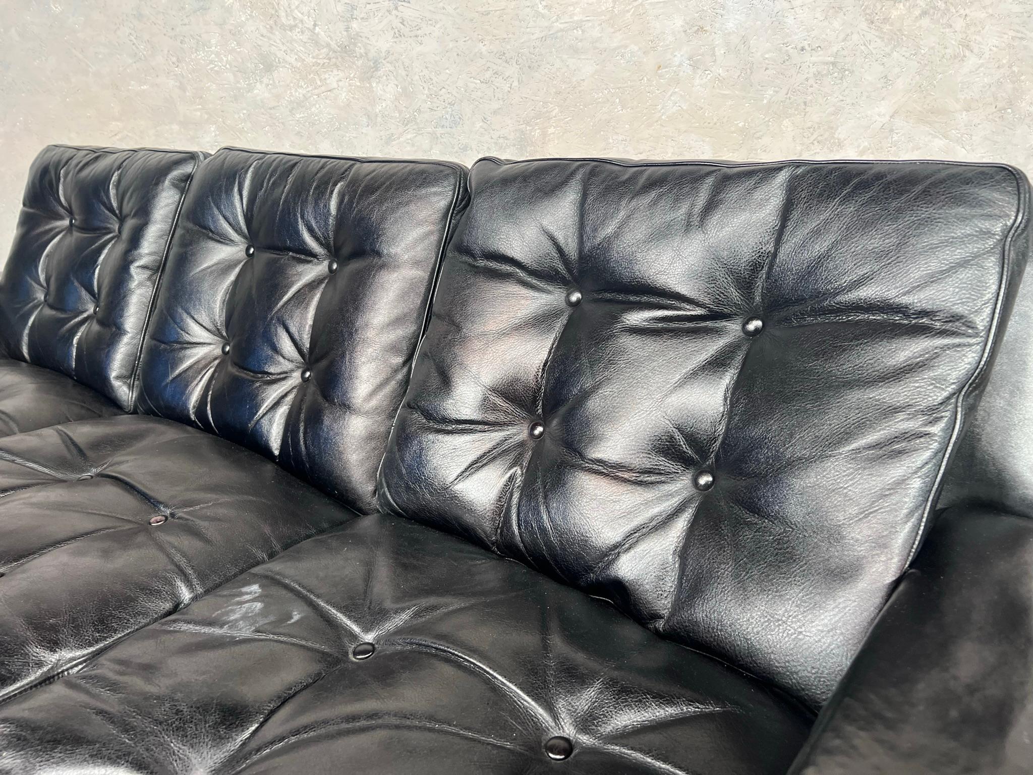 Stylish Vintage Danish Black Leather Three Seater Sofa For Sale 2