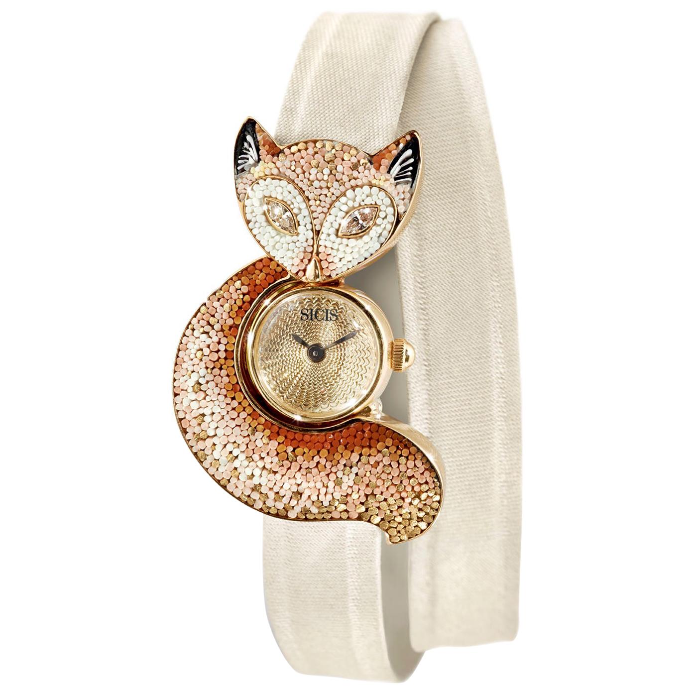 Stilvolle Uhr, Gelbgold, weiße Diamanten, Guilloche-Zifferblatt, handdekoriert, Nanomosaik im Angebot