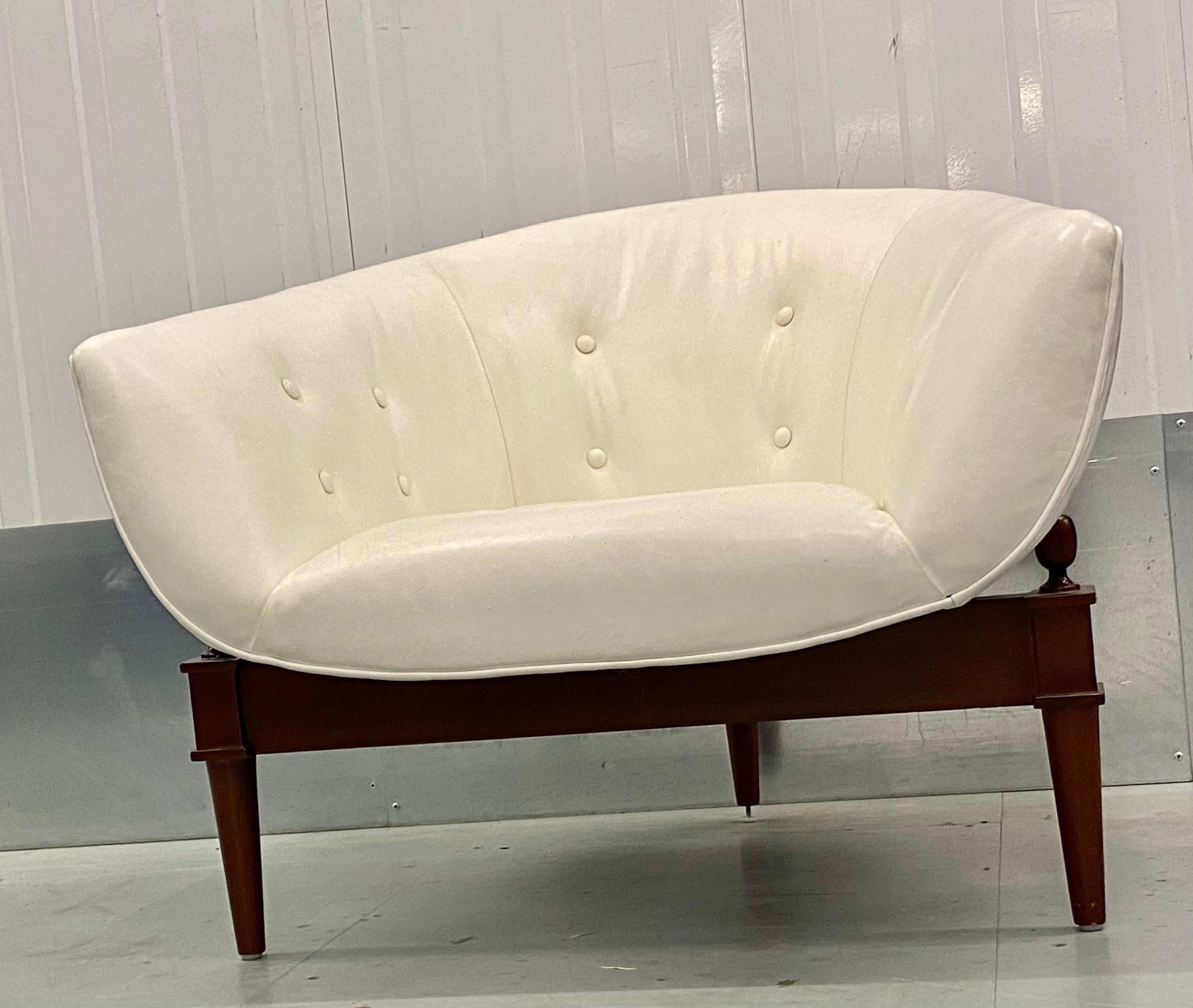 Stylish White Leather Global Views 2367 Mimi Chair 3