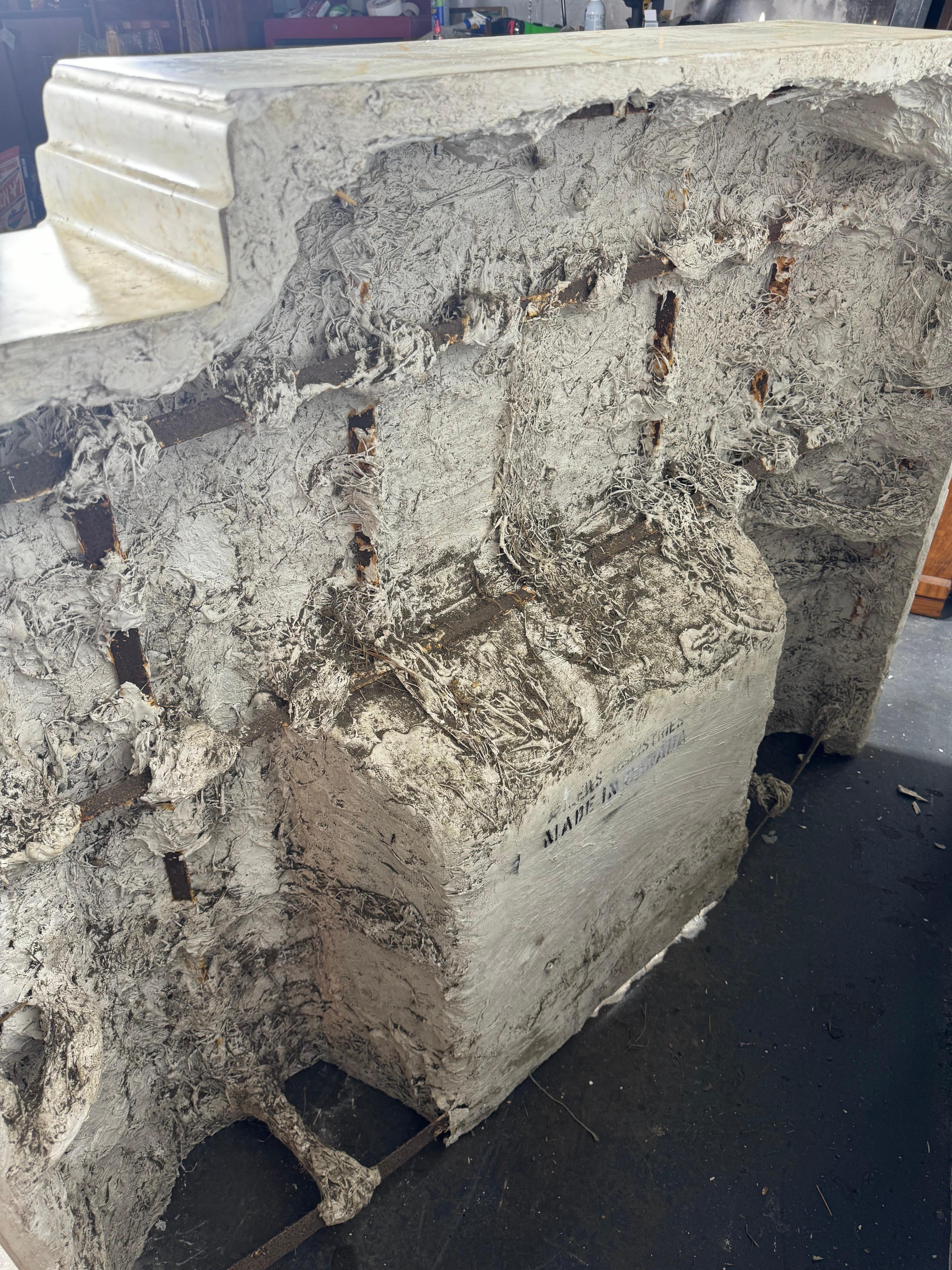 Revestimiento de chimenea de yeso Art Decó americano estilizado de los años 30  