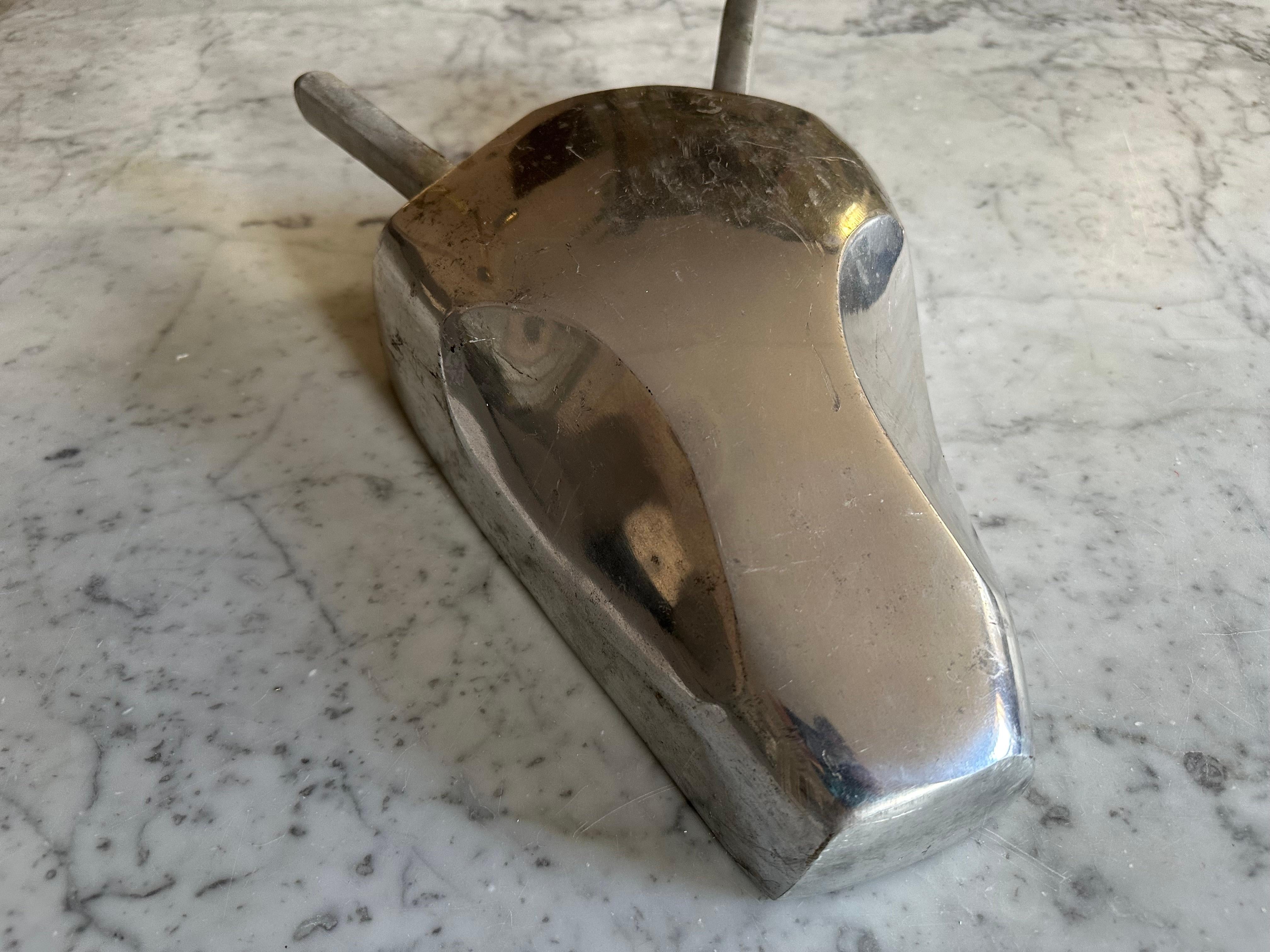 Stylized Aluminum Bull Head – Mid-20th Century Italian Butcher Shop Sign For Sale 7