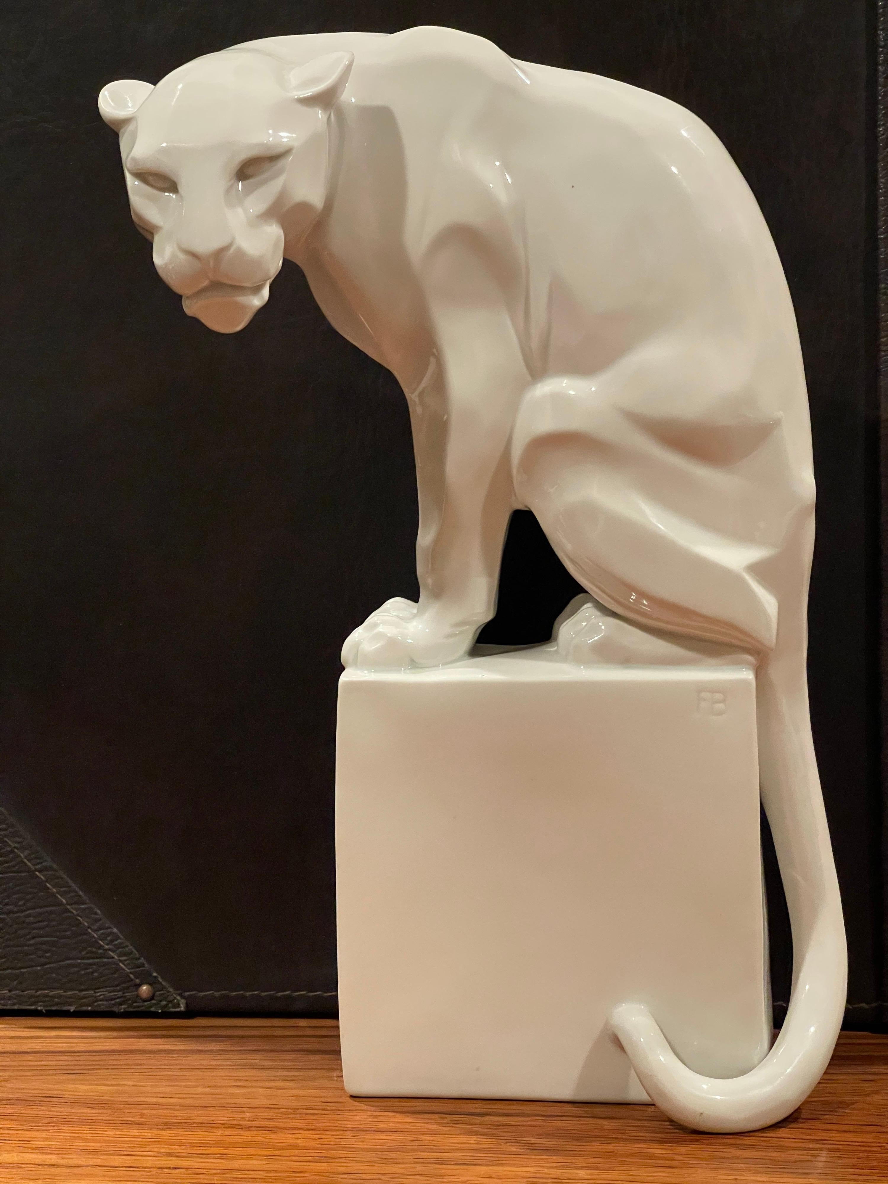 Stylized Art Deco Porcelain Panther Model 1630 Sculpture by Franz Barwig 4