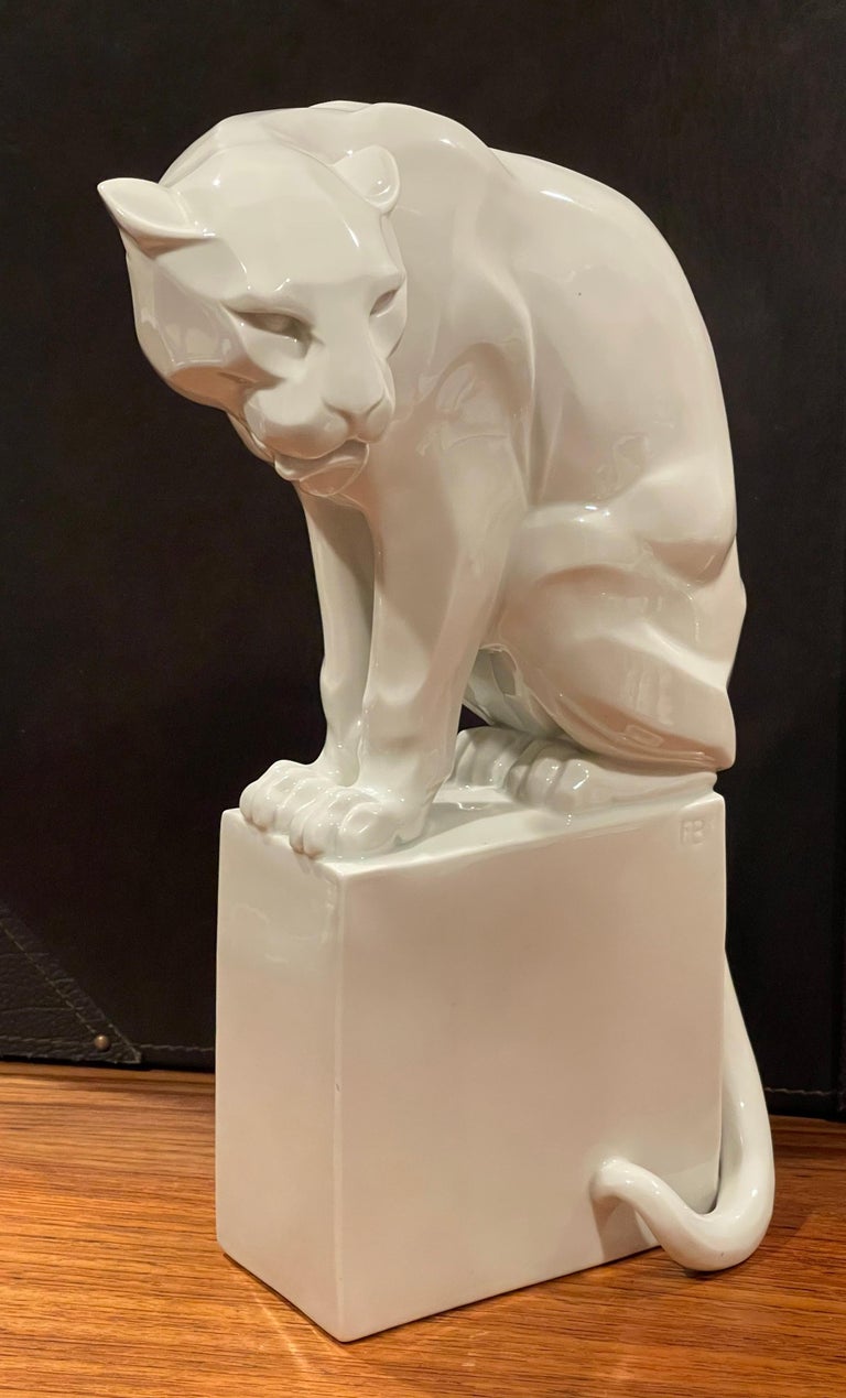 Stylized Art Deco Porcelain Panther Model 1630 Sculpture by Franz Barwig For Sale 3