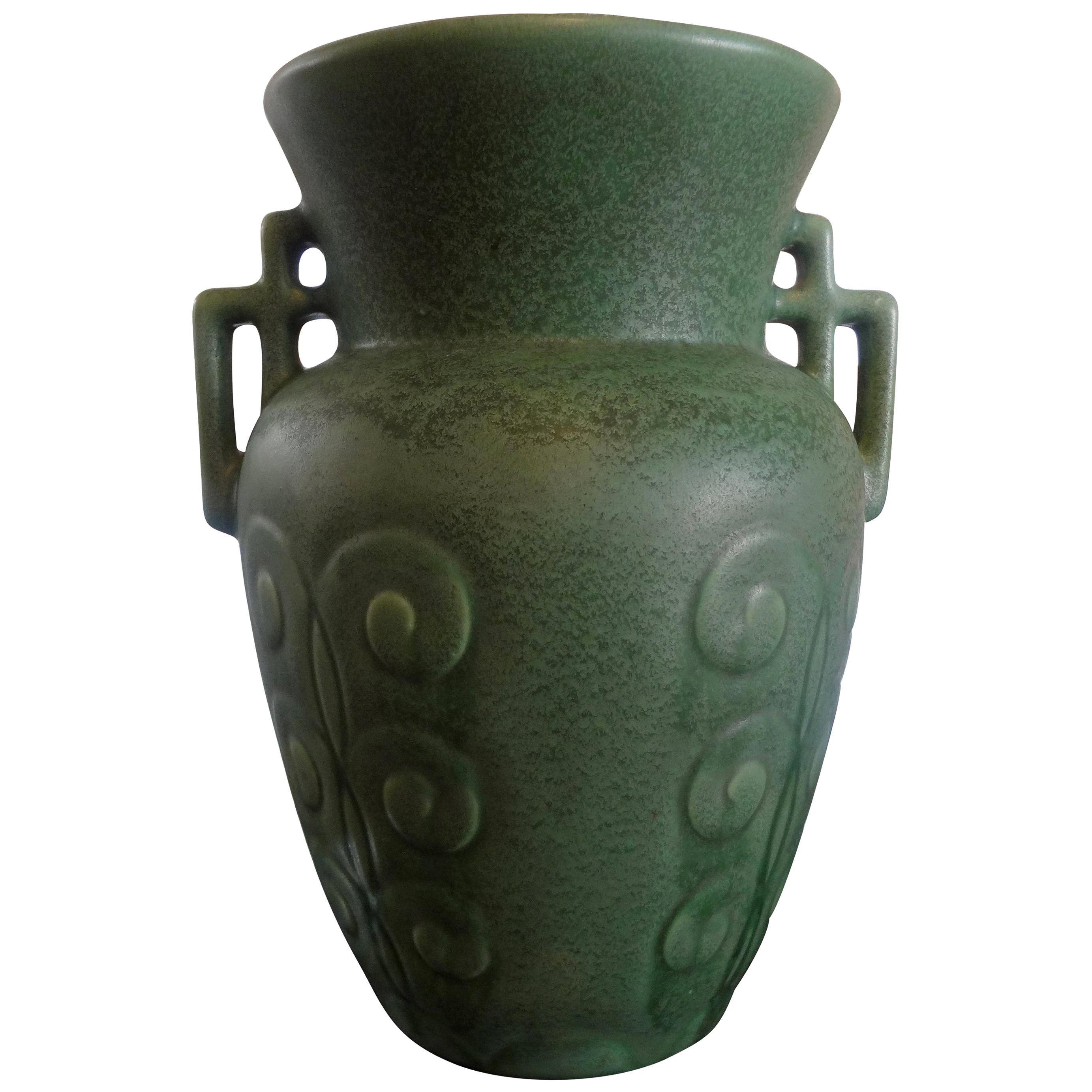 Ceramic Decorative Objects 5,299 For Sale at 1stdibs