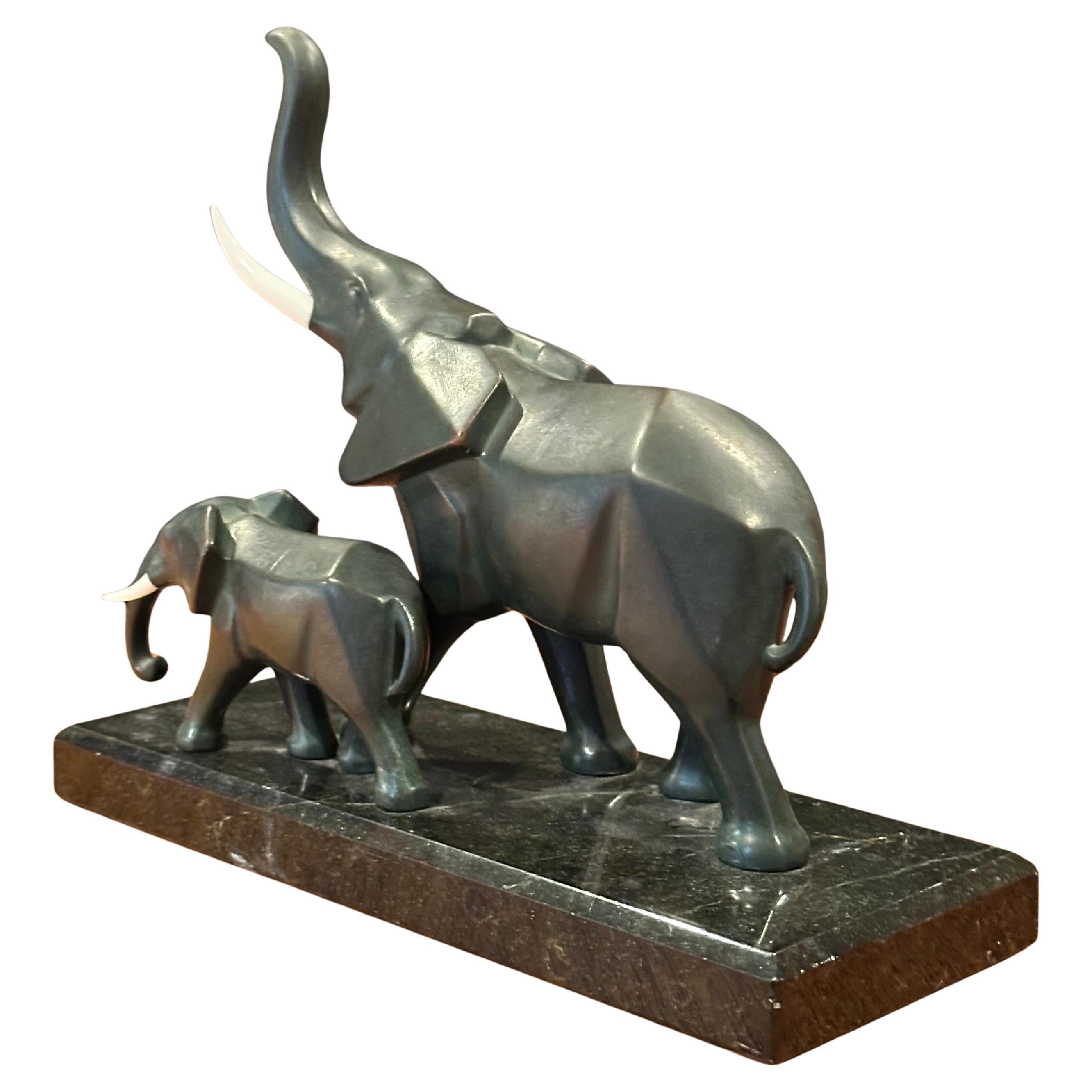 Stylized Art Deco Style Elephants Bronze Sculpture on Marble Base In Good Condition For Sale In San Diego, CA