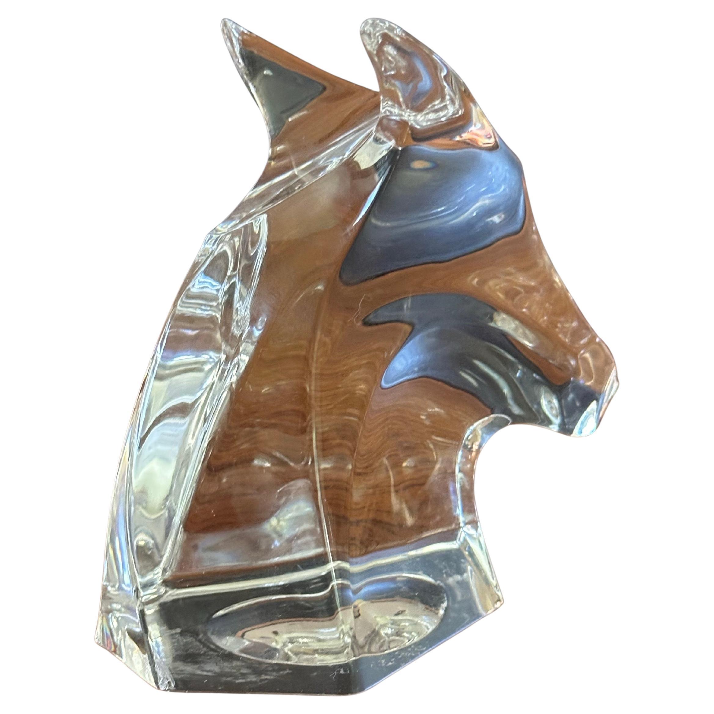 Escultura cabeza de toro estilizada / Pisapapeles de Saint Louis Crystal de Francia Moderno de mediados de siglo en venta