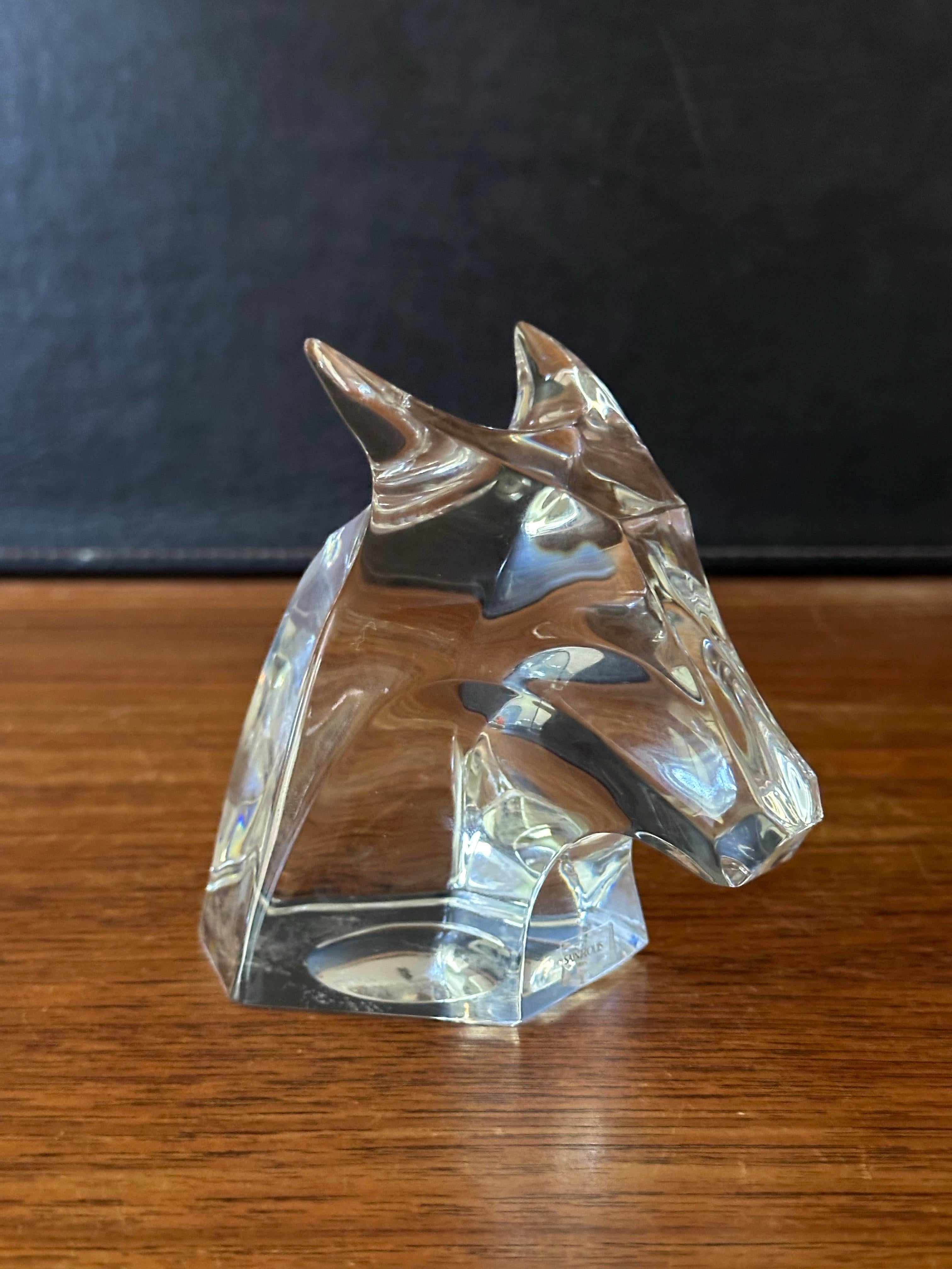 Escultura cabeza de toro estilizada / Pisapapeles de Saint Louis Crystal de Francia Francés en venta