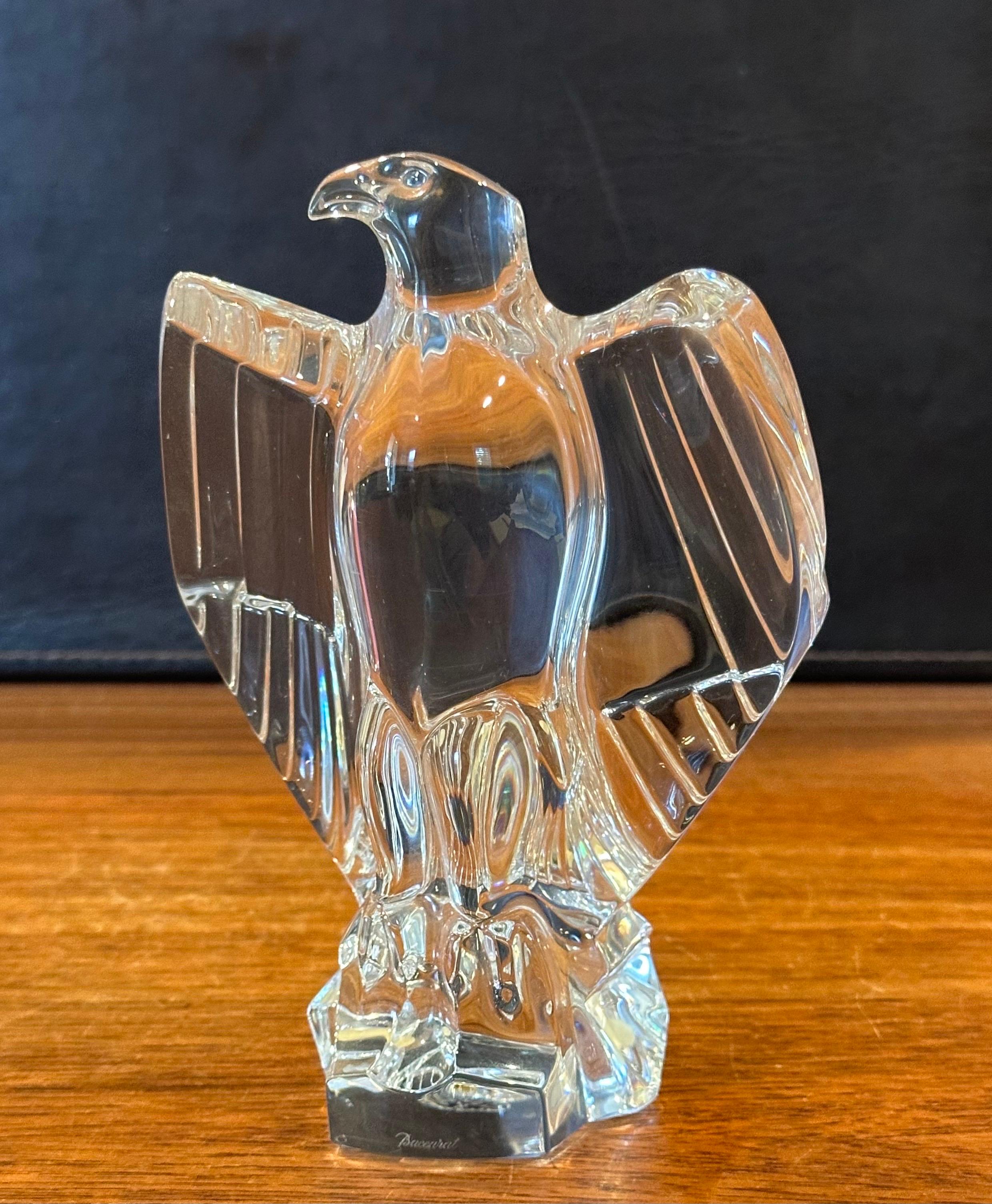 Scultura di cristallo stilizzato con aquila calva di Baccarat in vendita 5