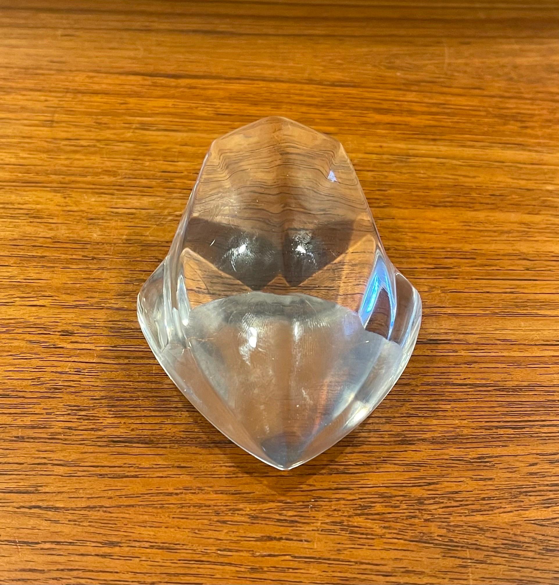 Sculpture / presse-papier grenouille en cristal stylisé en vente 1