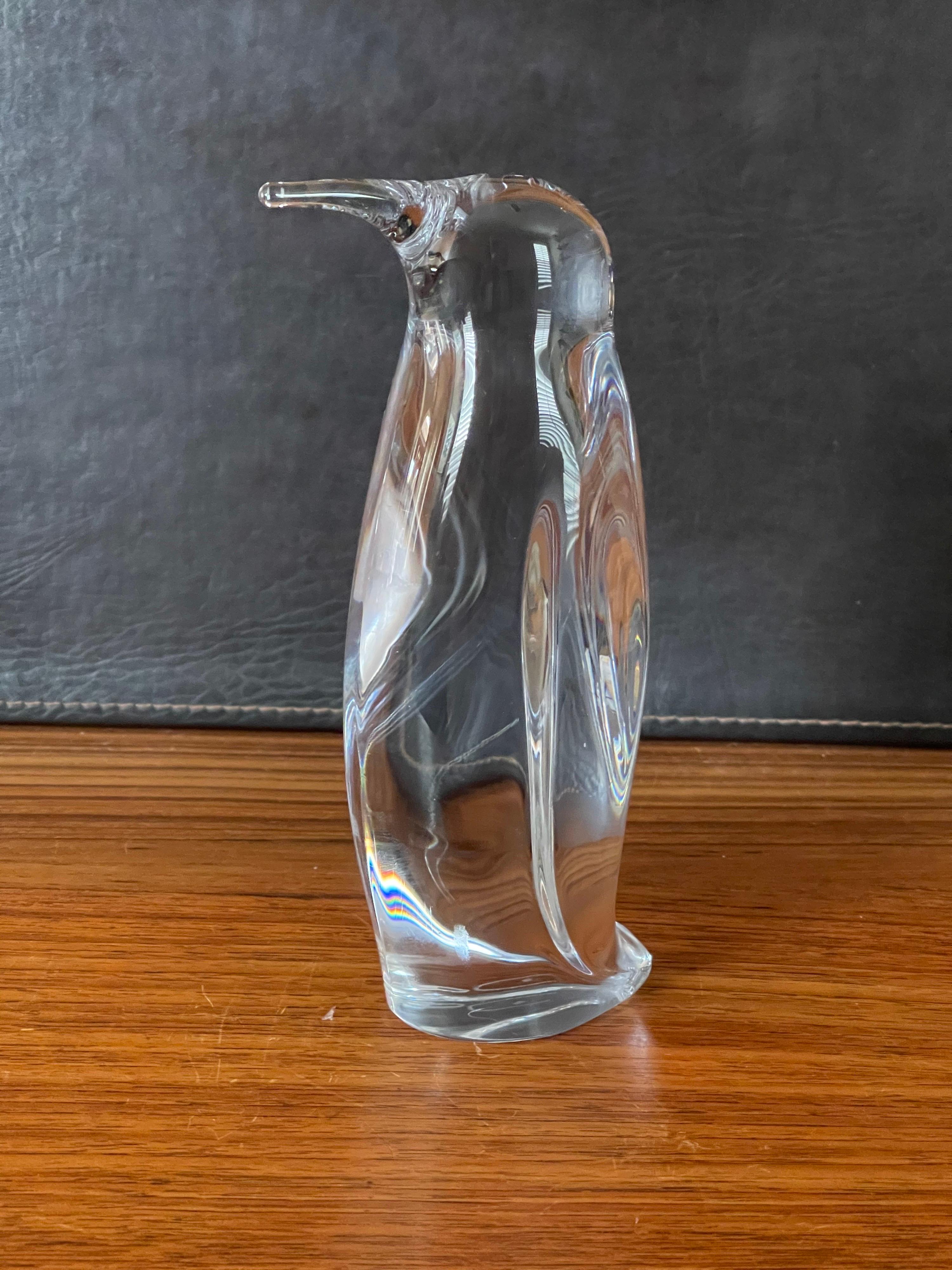 French Stylized Crystal Penguin Sculpture by Daum, France For Sale