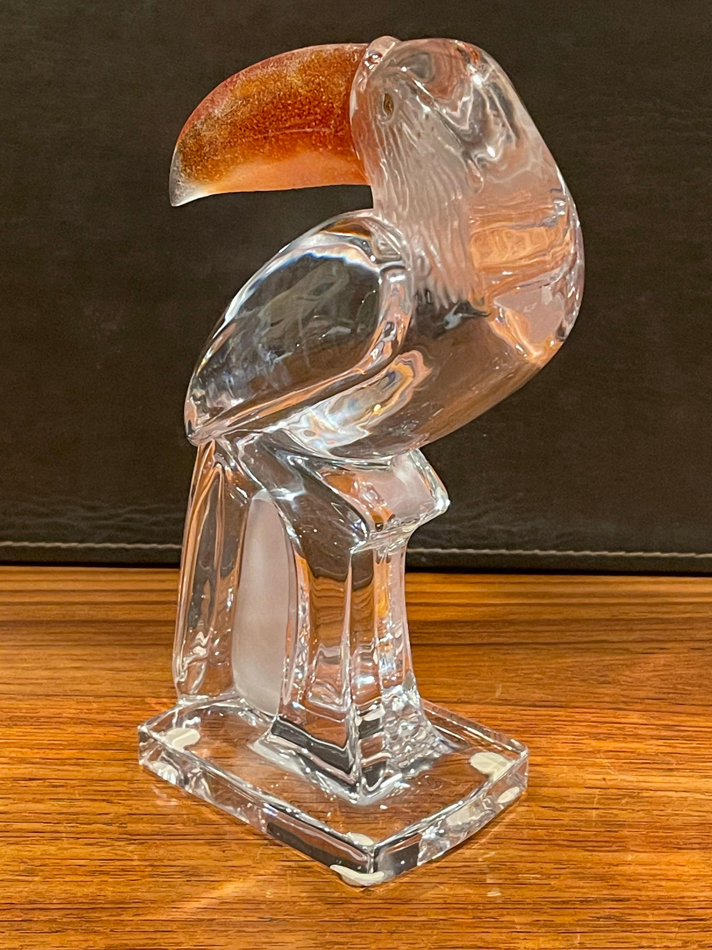 Stylized Crystal Toucan Sculpture by Daum, France In Good Condition In San Diego, CA