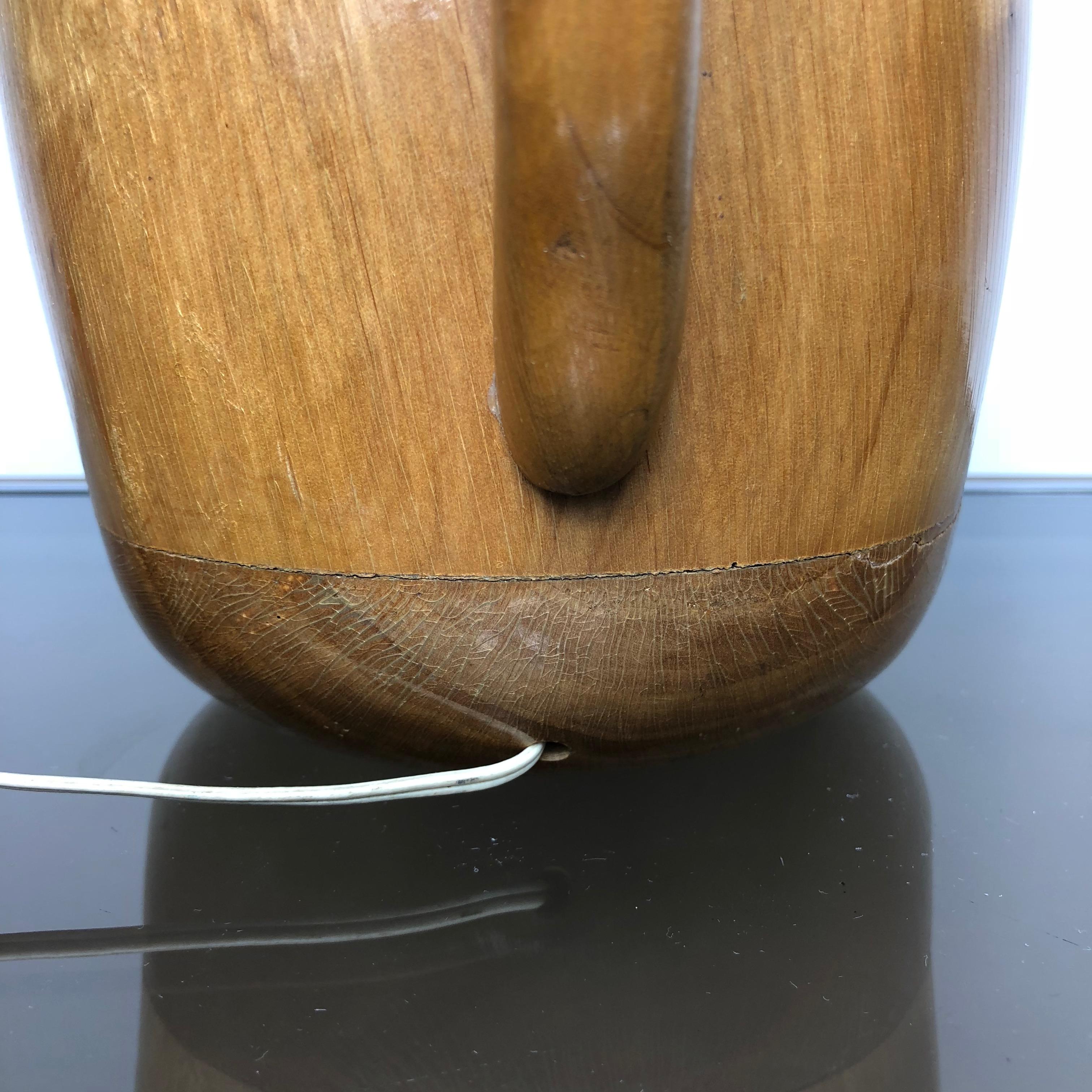Stylized Dolphin Lamp in Opaline Grass and Wood, Aldo Tura Macabo, Italy, 1950s For Sale 7