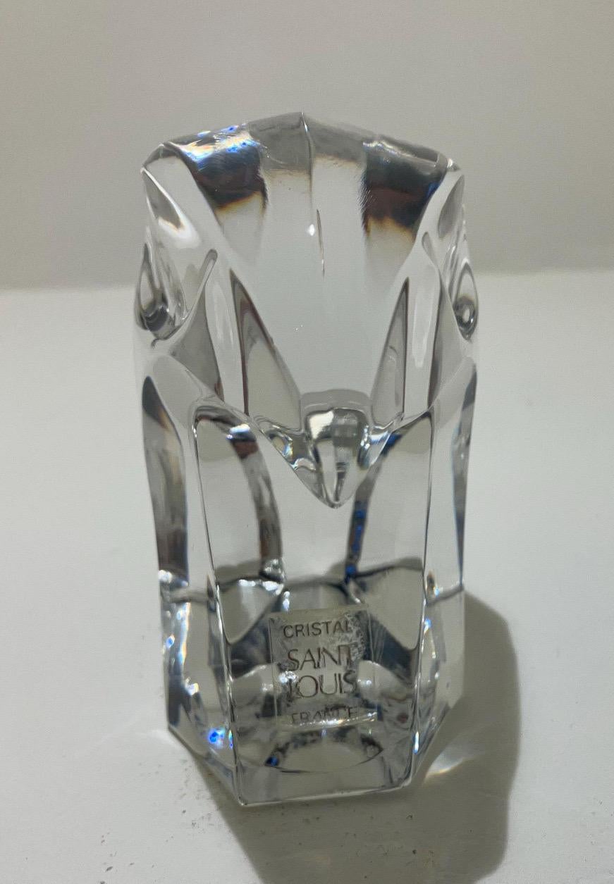 Mid-Century Modern Stylized Eagle Head Sculpture / Paperweight by Saint Louis Crystal of France For Sale