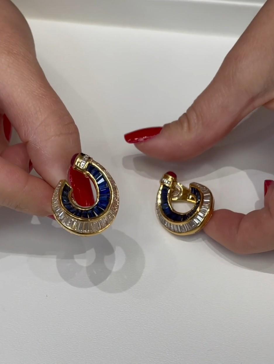 Boucles d'oreilles clips en or jaune 18k rubis saphir et diamant en forme de fer à cheval stylisé en vente 4