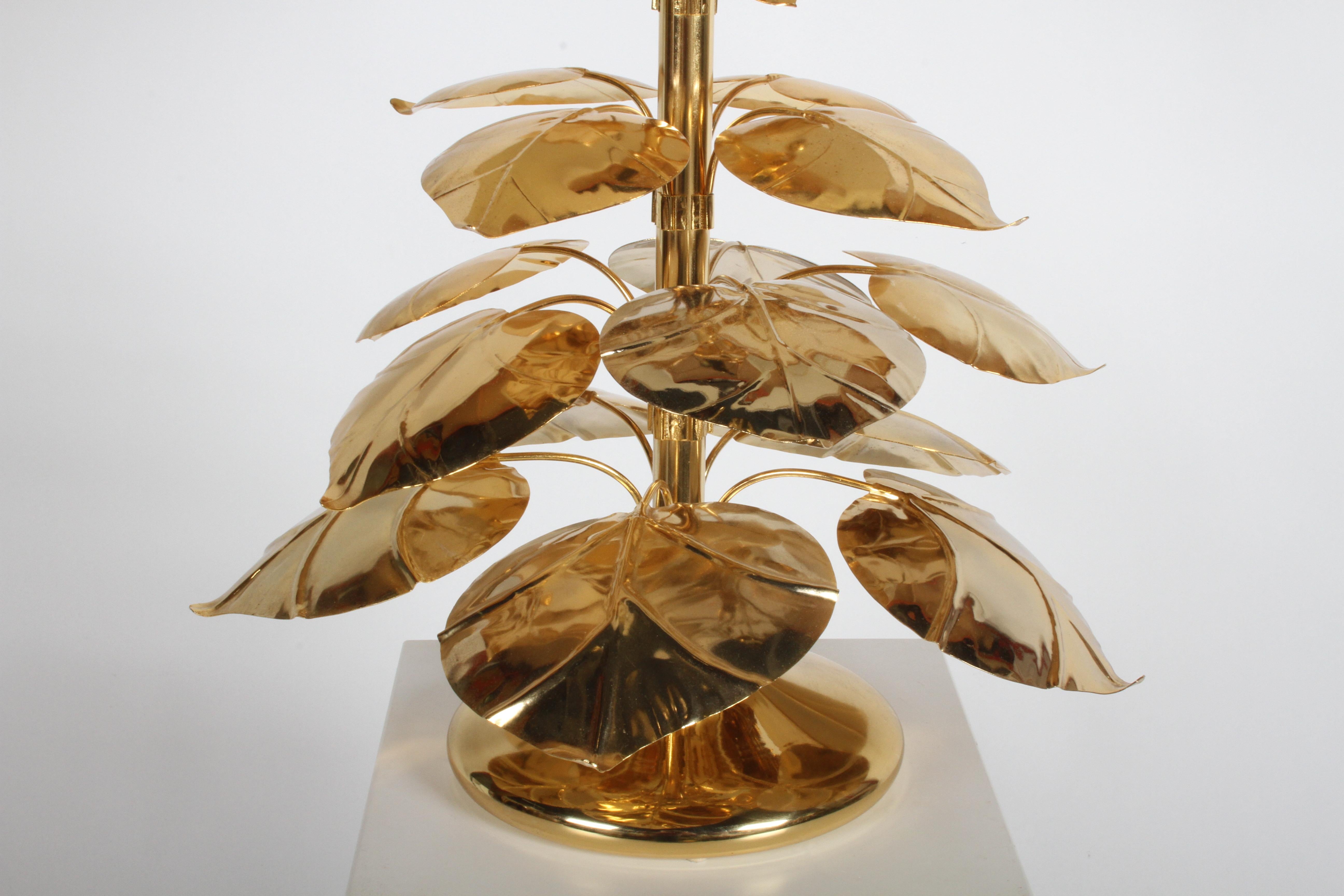 Hollywood Regency Stylized 24-Karat Gold-Plated Tiered Rhubard Leaf Lamp Style of Tommaso Barbi