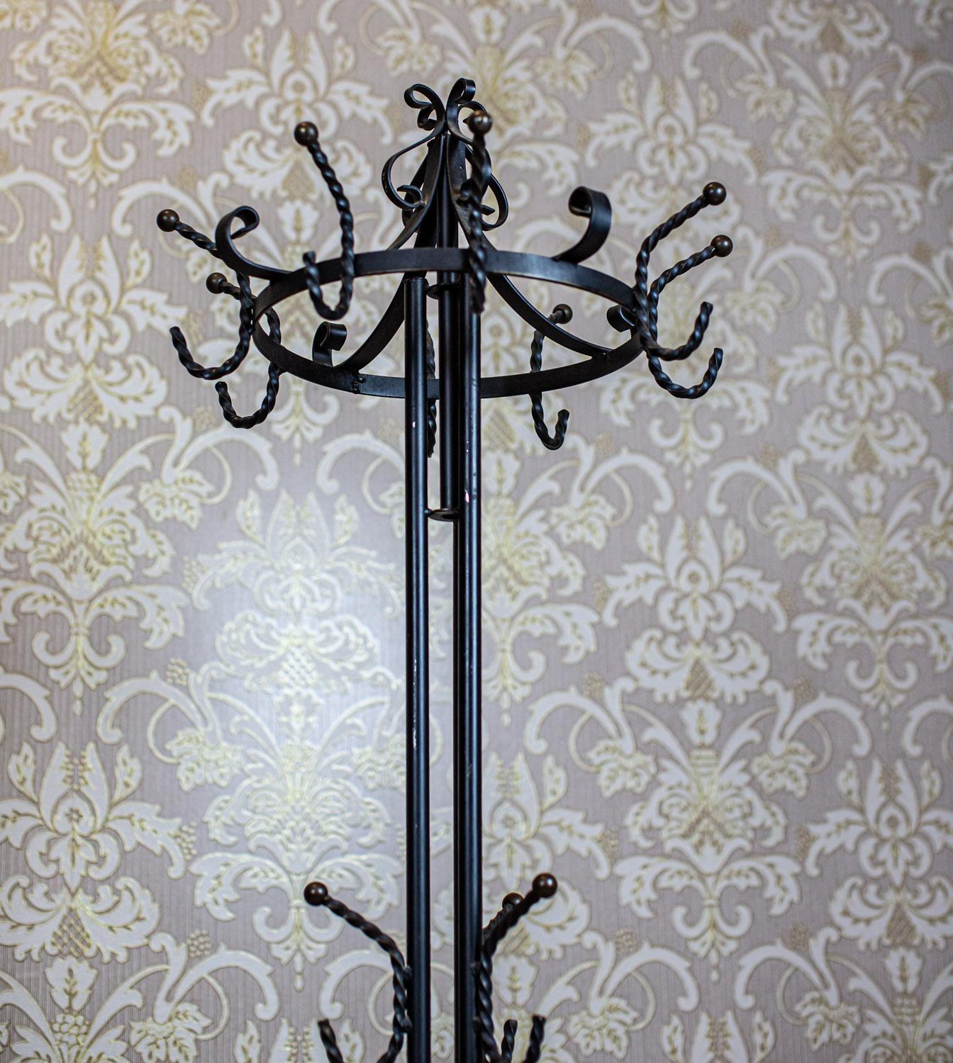 European Stylized Metal Coat Stand from the 20th Century For Sale
