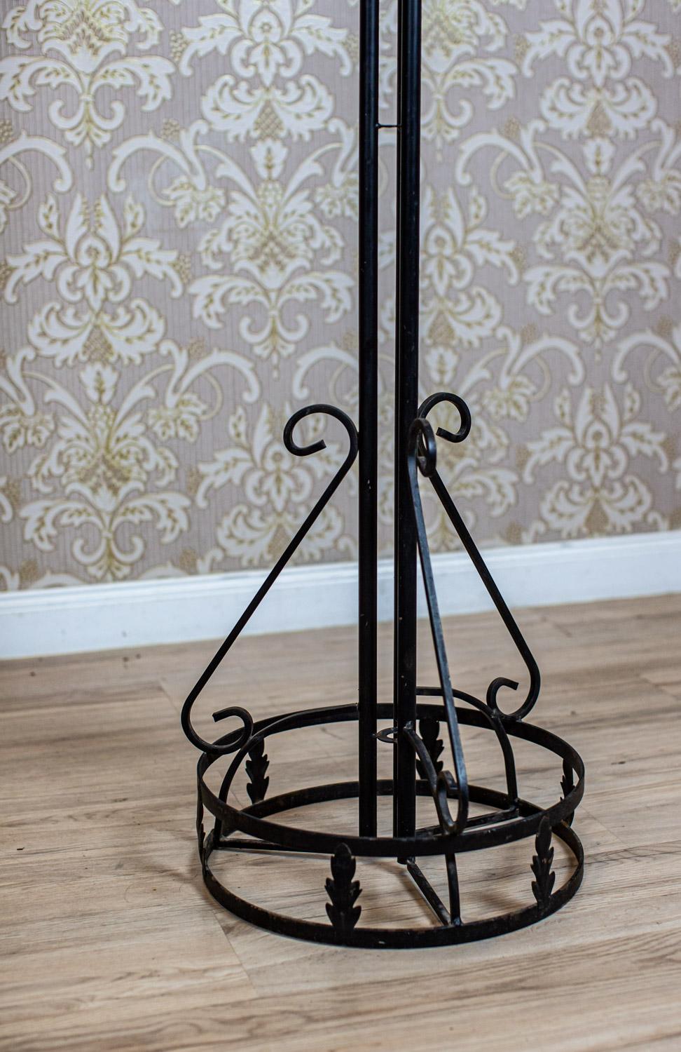 Stylized Metal Coat Stand from the 20th Century For Sale 4