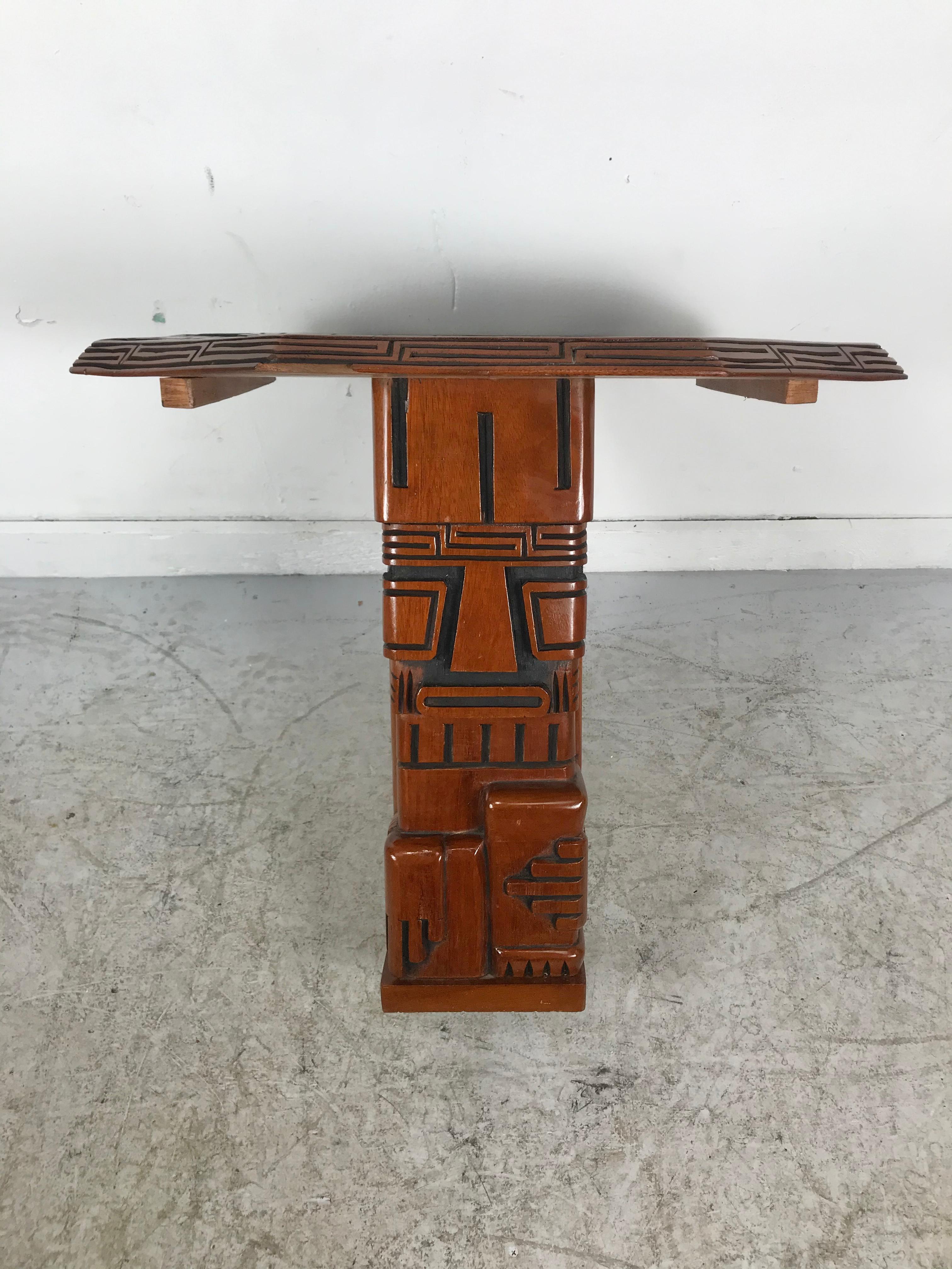 Stylized modernist Aztec hardwood carved chess set. South America, Teki Modern. Beautifully carved, wonderful warm woods and patina. Chess pieces depicting the Incas, Mayans and Aztecs, Great little accent piece.