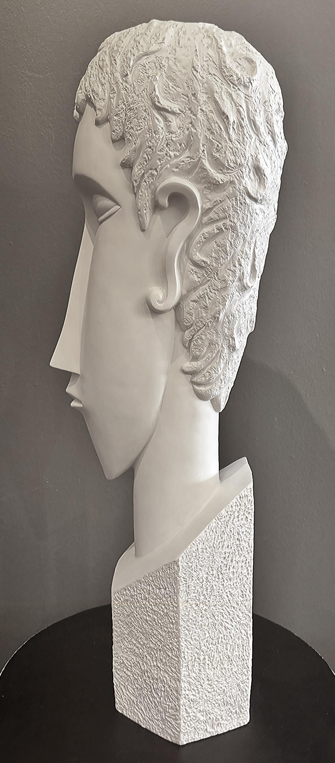 Scultura di testa astratta stilizzata in fibra di vetro ispirata a Modigliani in vendita 2