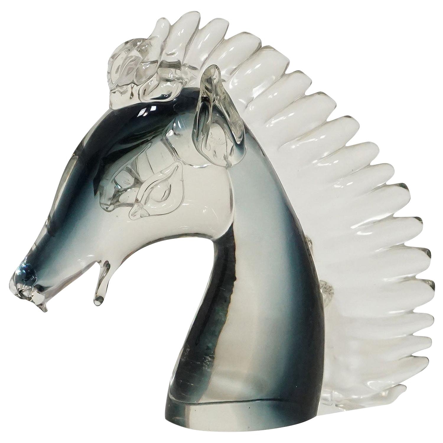 Escultura estilizada de cabeza de caballo de Murano en cristal Sommerso