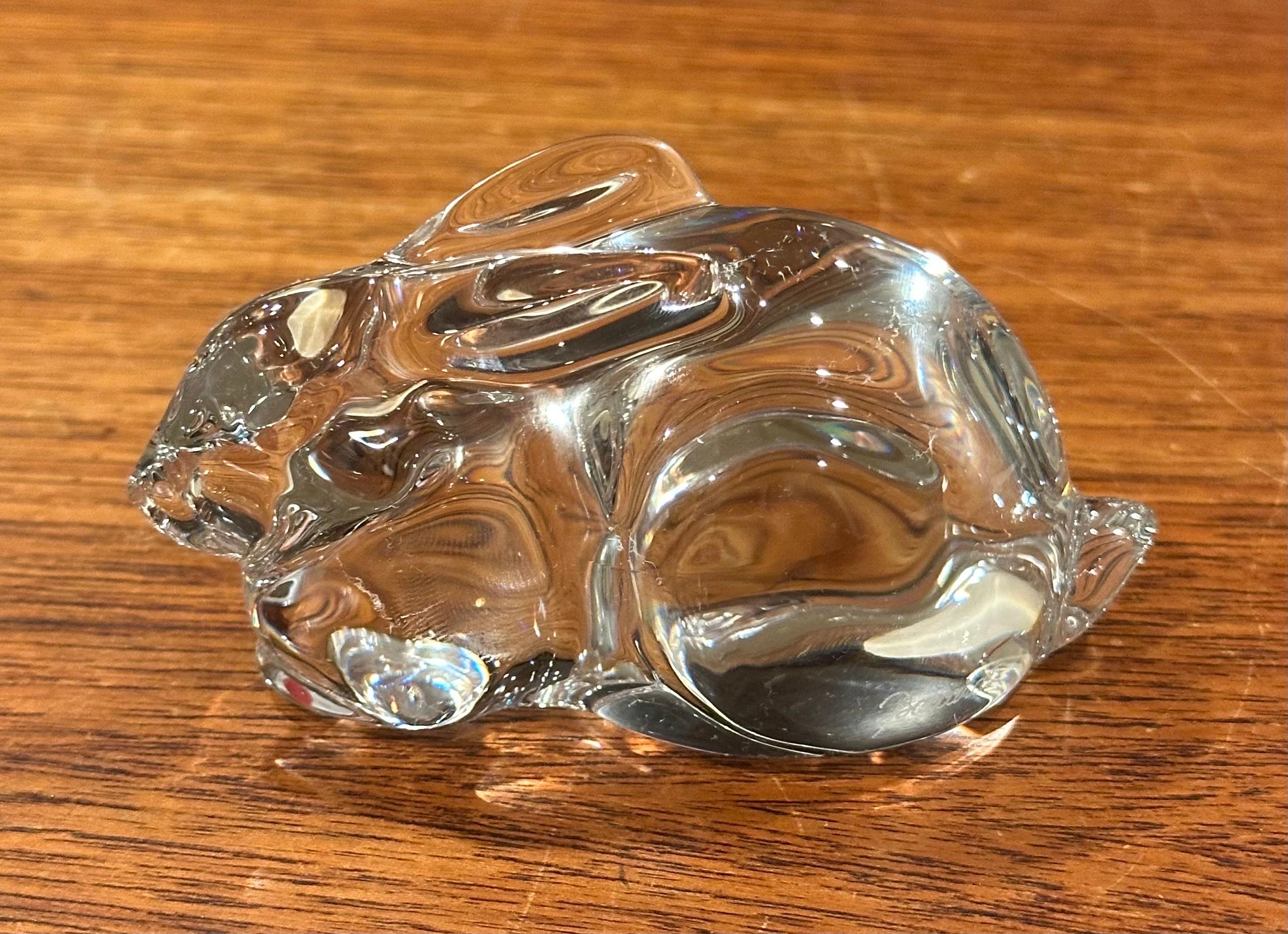 Scultura di coniglio stilizzato / Fermacarte di Baccarat in vendita 4
