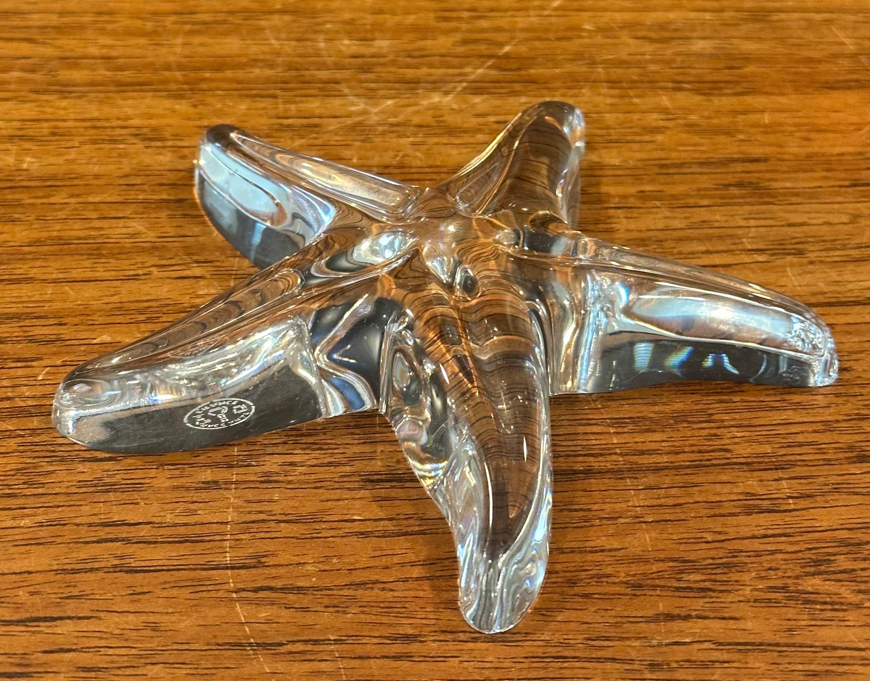 Scultura di stella marina stilizzata / Fermacarte di Baccarat In condizioni buone in vendita a San Diego, CA