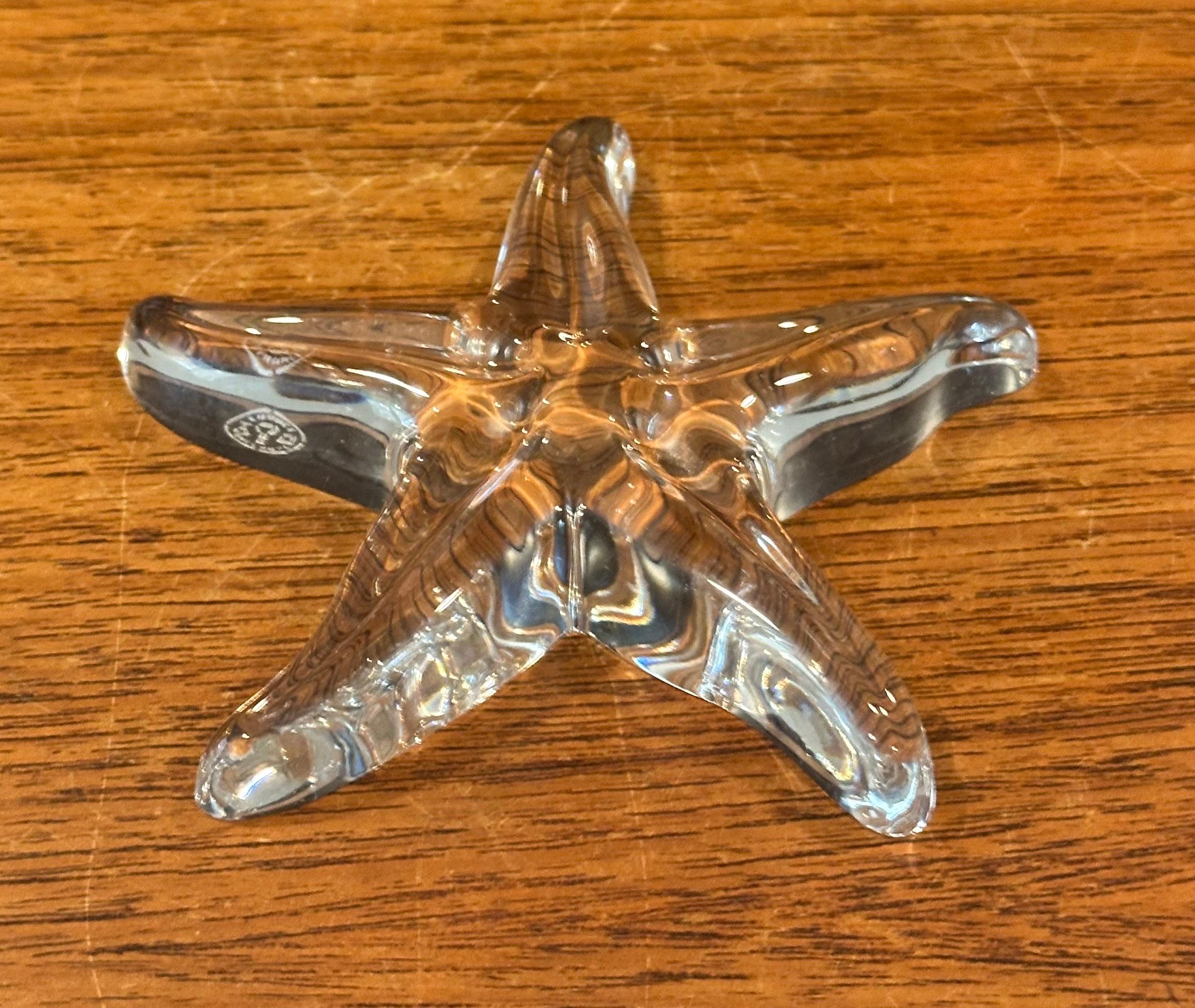 XX secolo Scultura di stella marina stilizzata / Fermacarte di Baccarat in vendita