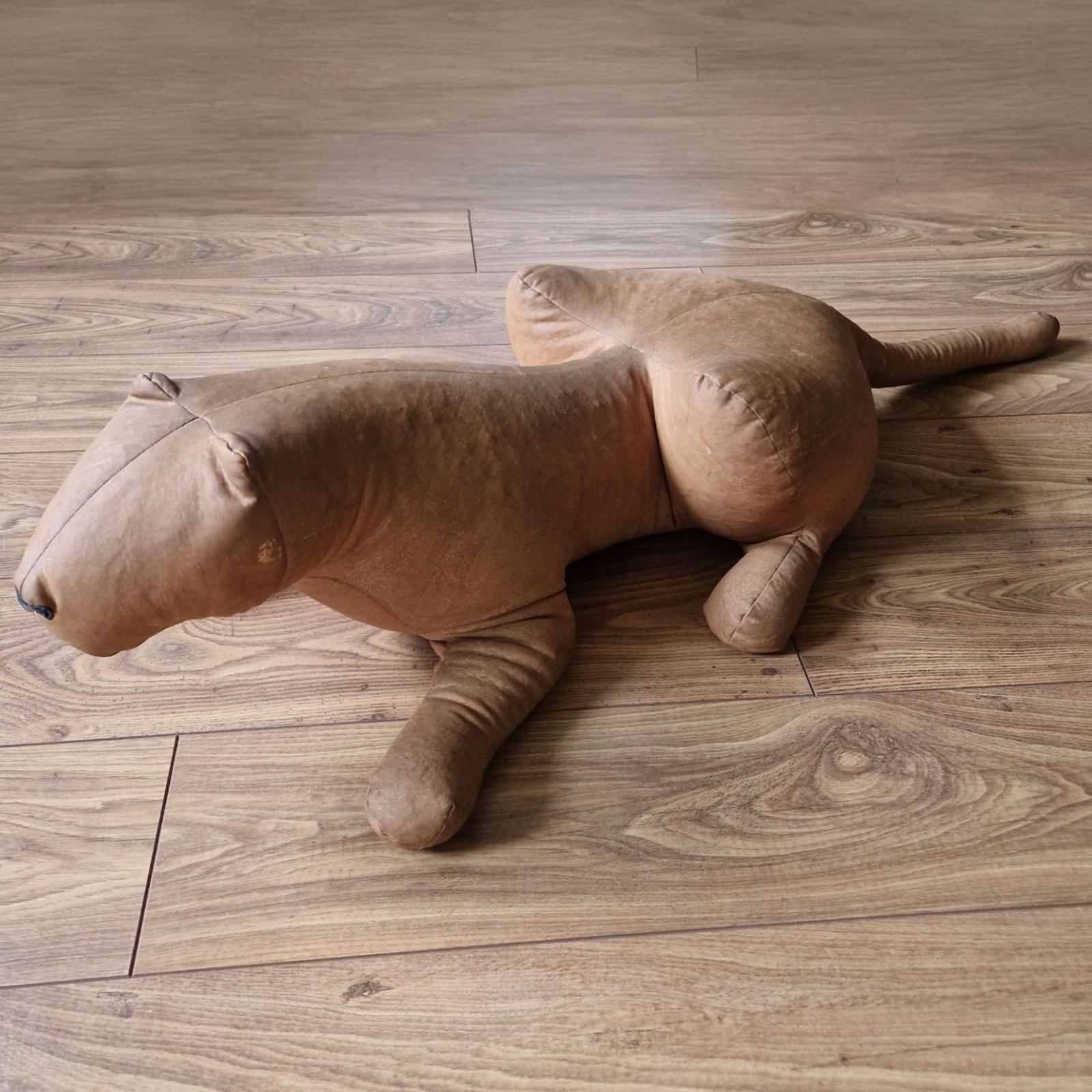 Stylized stuffed jaguar by Alain Montserrat, France 1970s In Fair Condition For Sale In ECHT, NL