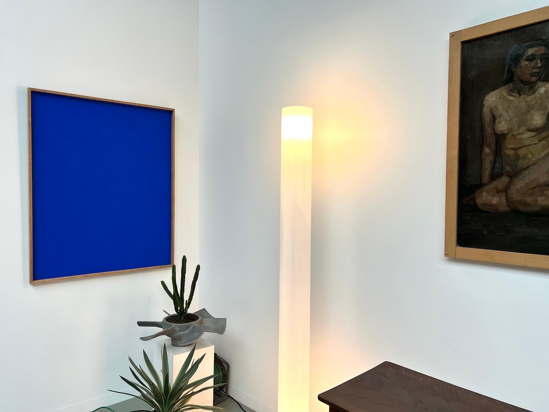 Plastica Lampada da terra Stylos di Achille Castiglioni per Flos in vendita
