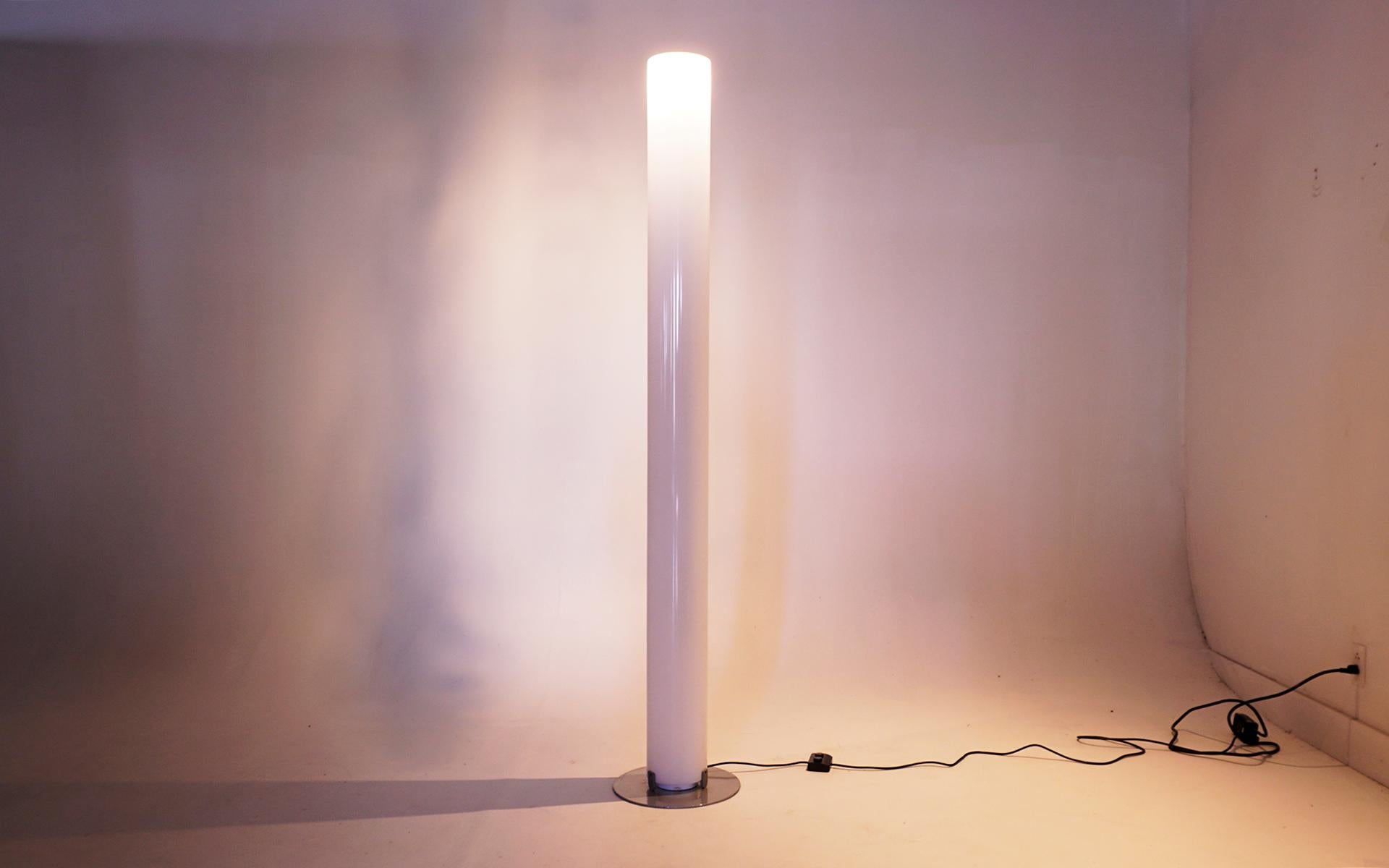Modern Stylos Floor Lamp by Achille Castiglioni for Flos, Italy, White Acrylic  For Sale