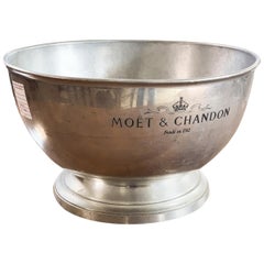 Suaglass Moet & Chandon OA1710 in Silver Zinc of French Origin, 1910