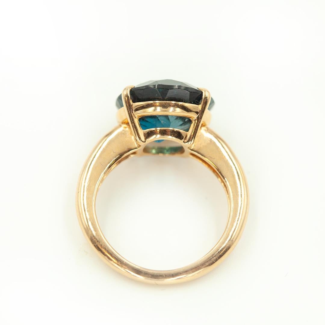 Femenino o masculino SUAREZ Anillo de oro rosa de 18 quilates con topacio azul de Londres en venta
