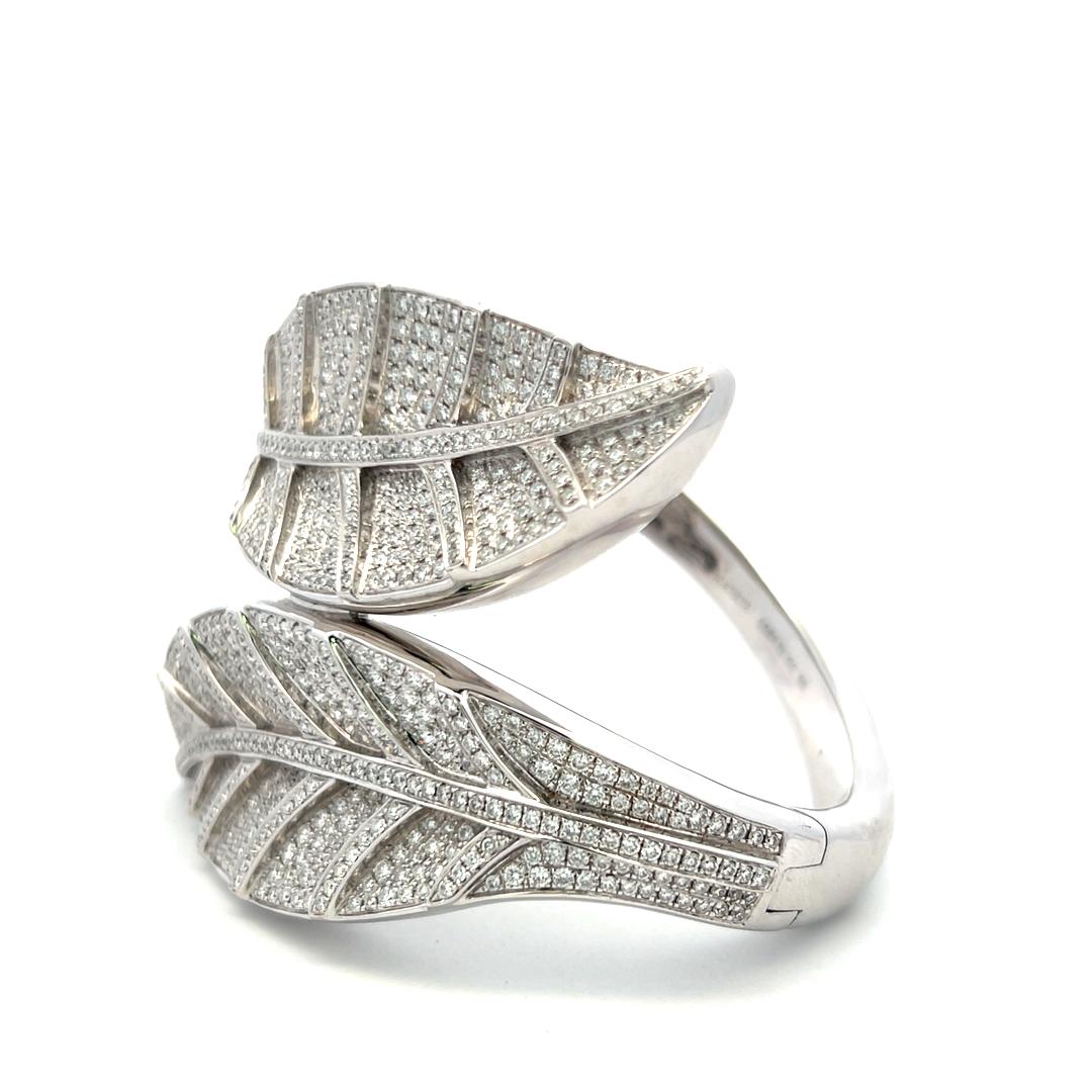Suarez Bracelet jonc en or blanc 18 carats avec diamants brillants ronds de 7,00 carats 3
