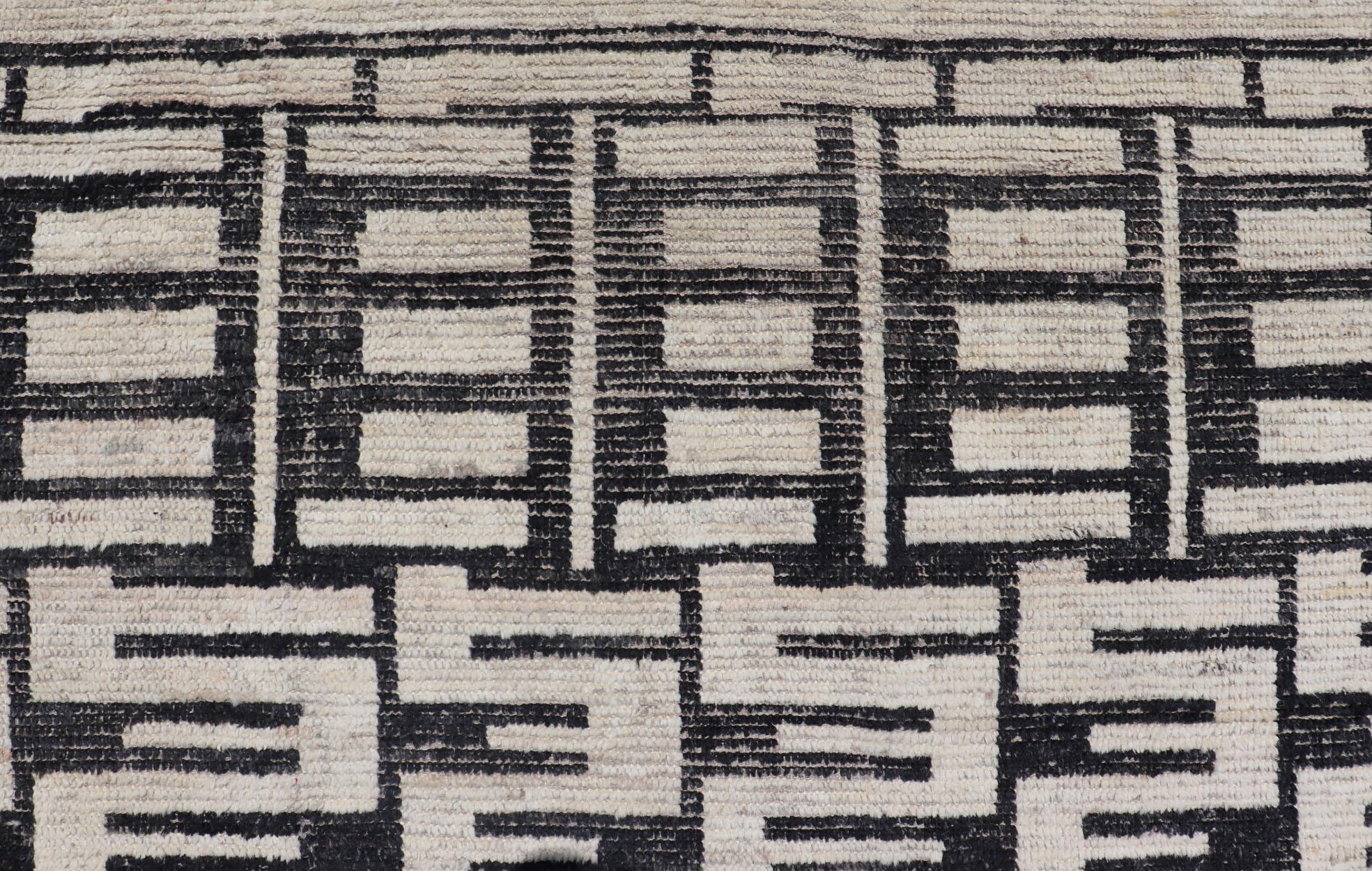 Sub-Geometric Afghan Abstract All-Over Modern Design in Ebony and Ivory In New Condition For Sale In Atlanta, GA