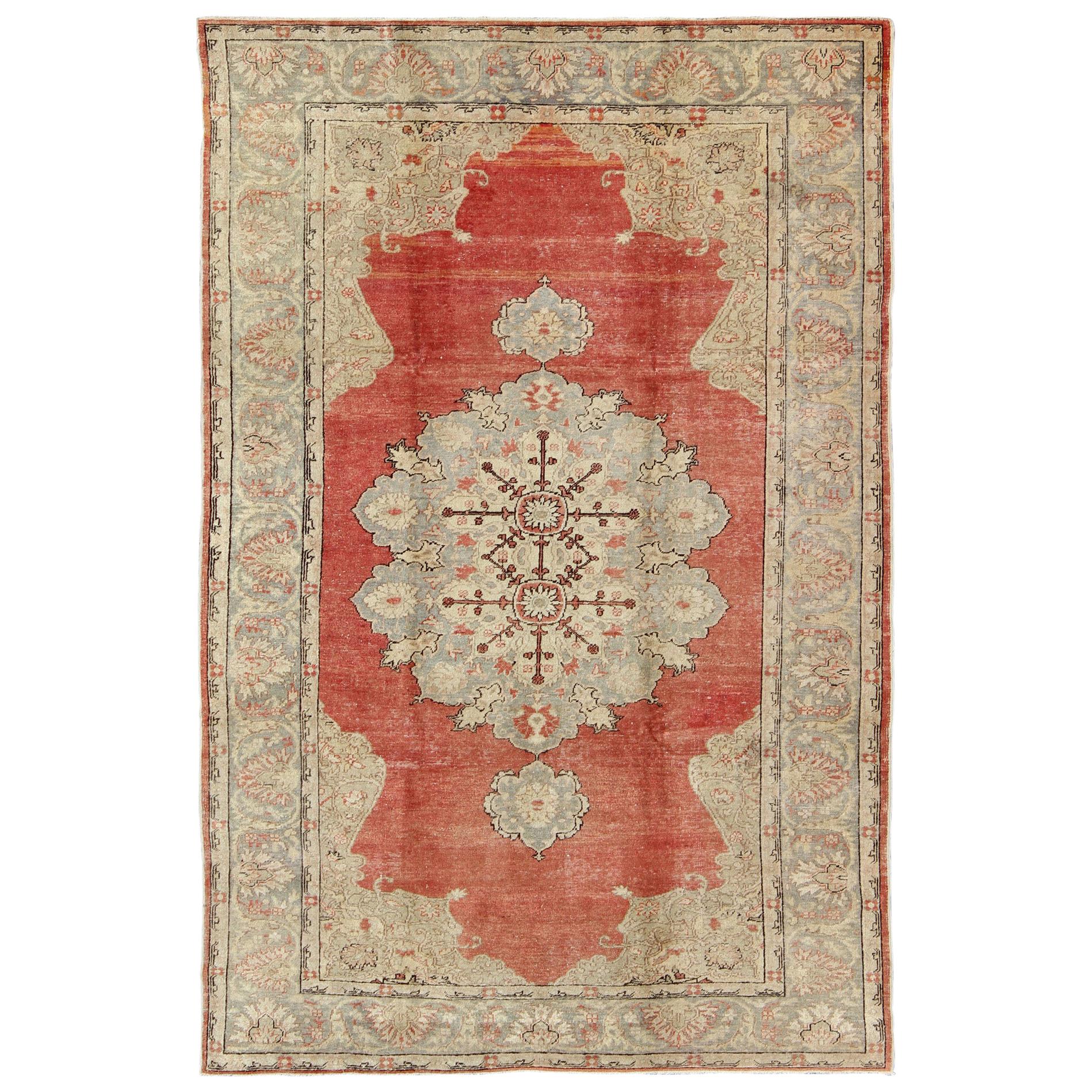 Classic Turkish Medallion Antique Sivas  Rug With Coral Red Field & Light Green For Sale