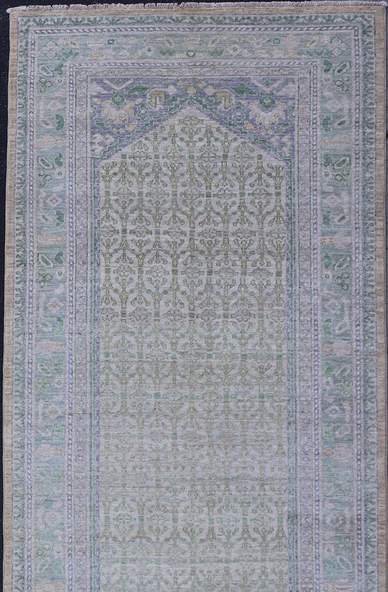 Sub-Geometric Paisley Designed Rug with Muted Tones of Yellow-Green and Brown In New Condition For Sale In Atlanta, GA