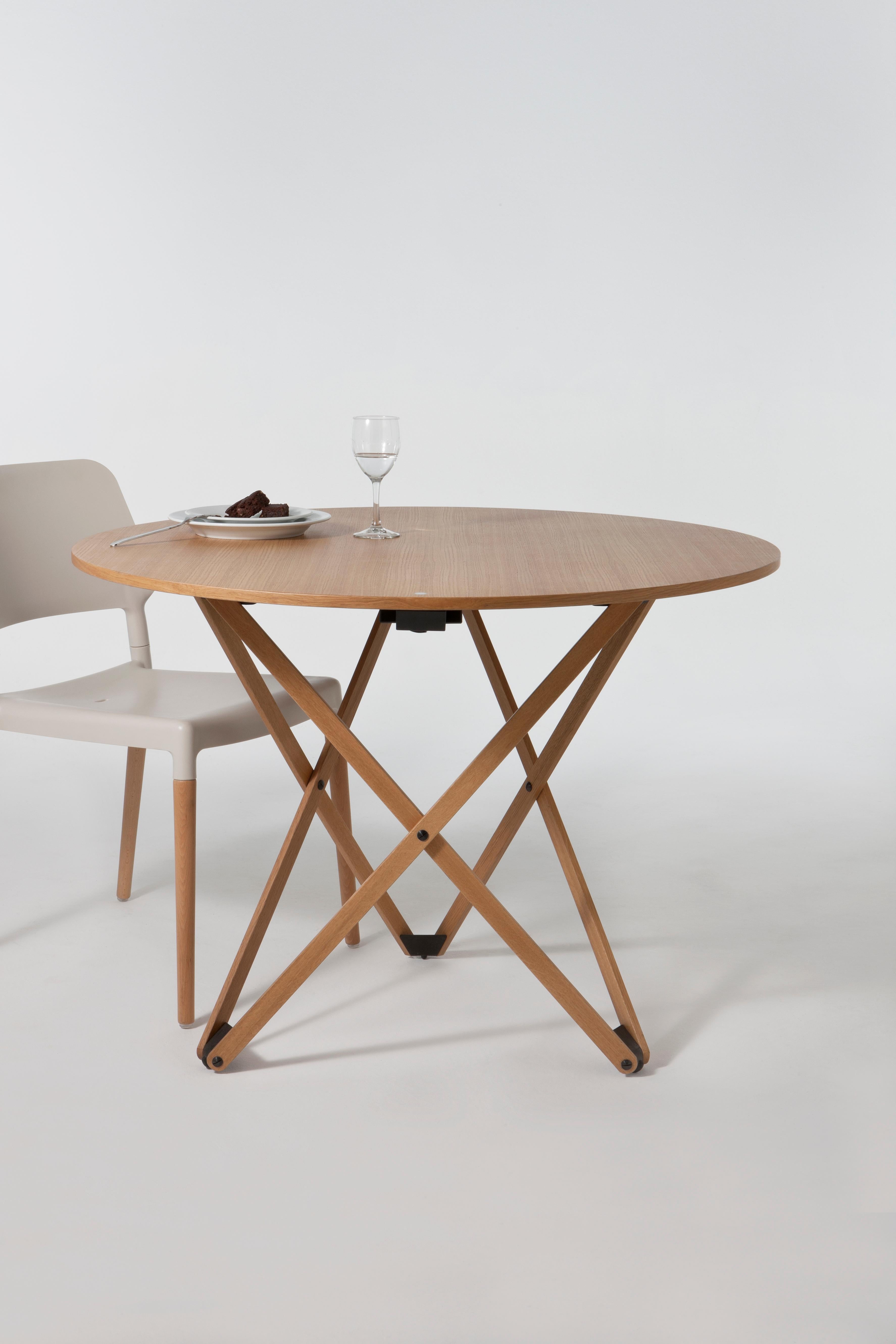 Contemporary Subeybaja Oak Table by Robert Heritage, Roger Webb For Sale