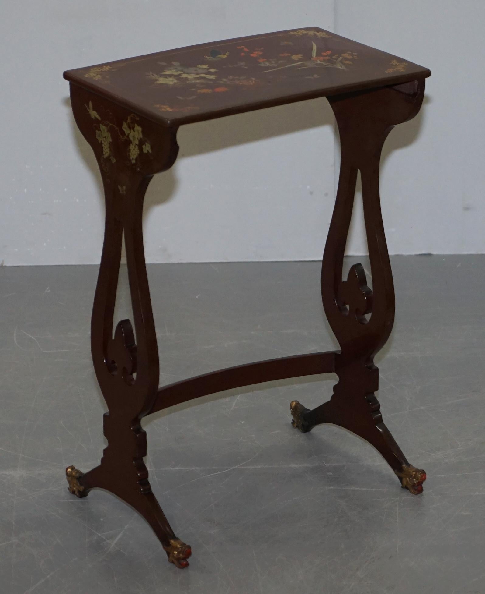 Sublim Nest of 4 circa 1880 Chinese Export Brown Lacqurered Tables Hand Painted For Sale 4