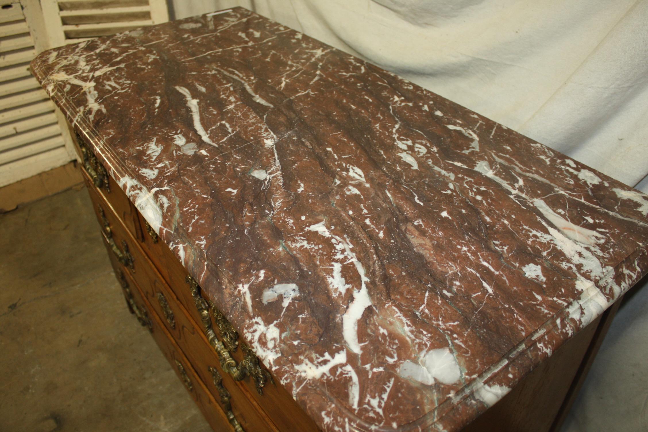 Sublime 17th Century French Chest with its Royal Marble Top 5