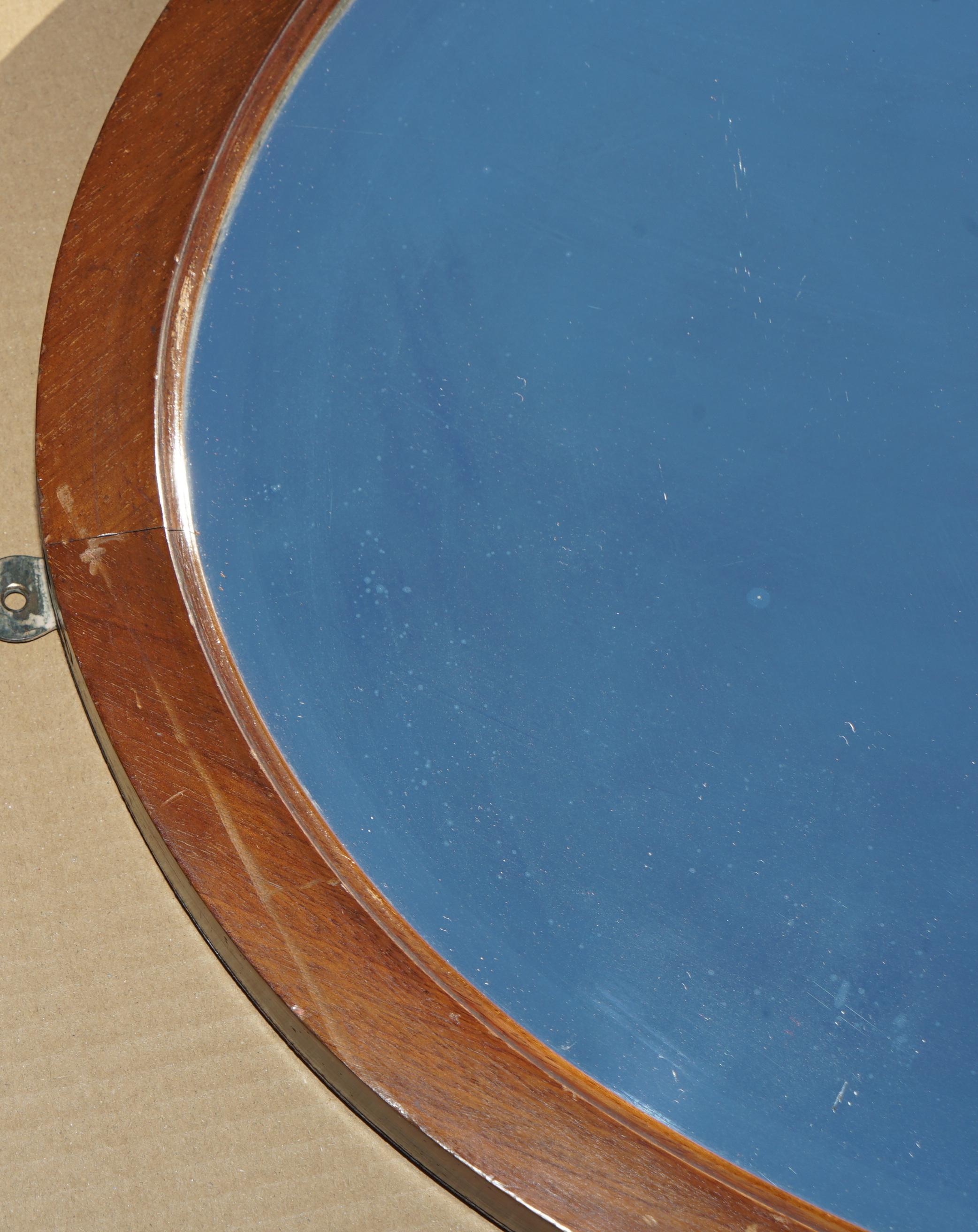 Inizio XX secolo SUBLIME SPECCHIETTO OVALE CON QUADRATURA IN LEGNO DUREVOLE DEL 1920 ART DECO MERCURY PIATTO VENETIANO in vendita