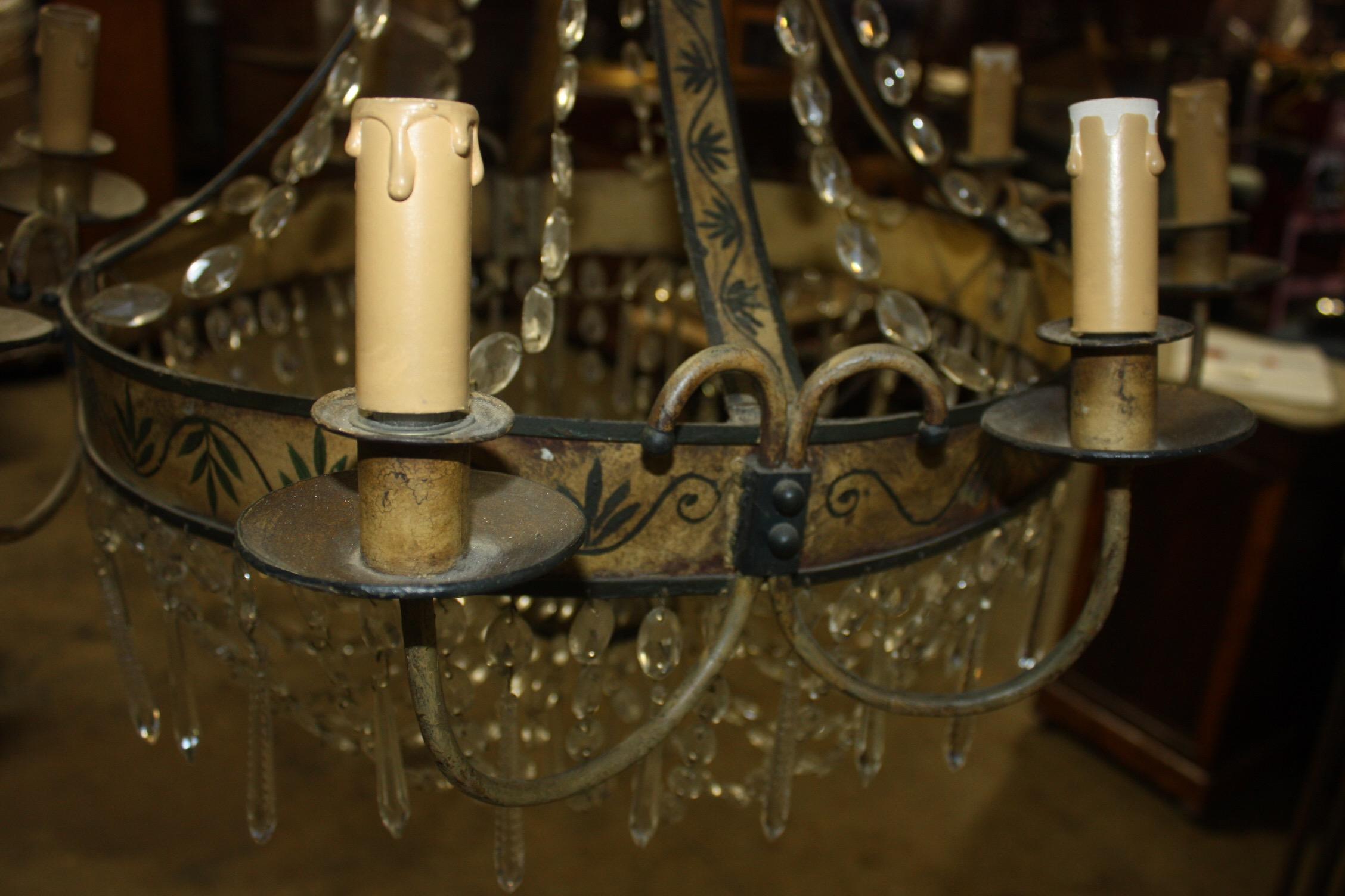 Sublime lampadario impero francese del XIX secolo In condizioni ottime in vendita a Stockbridge, GA