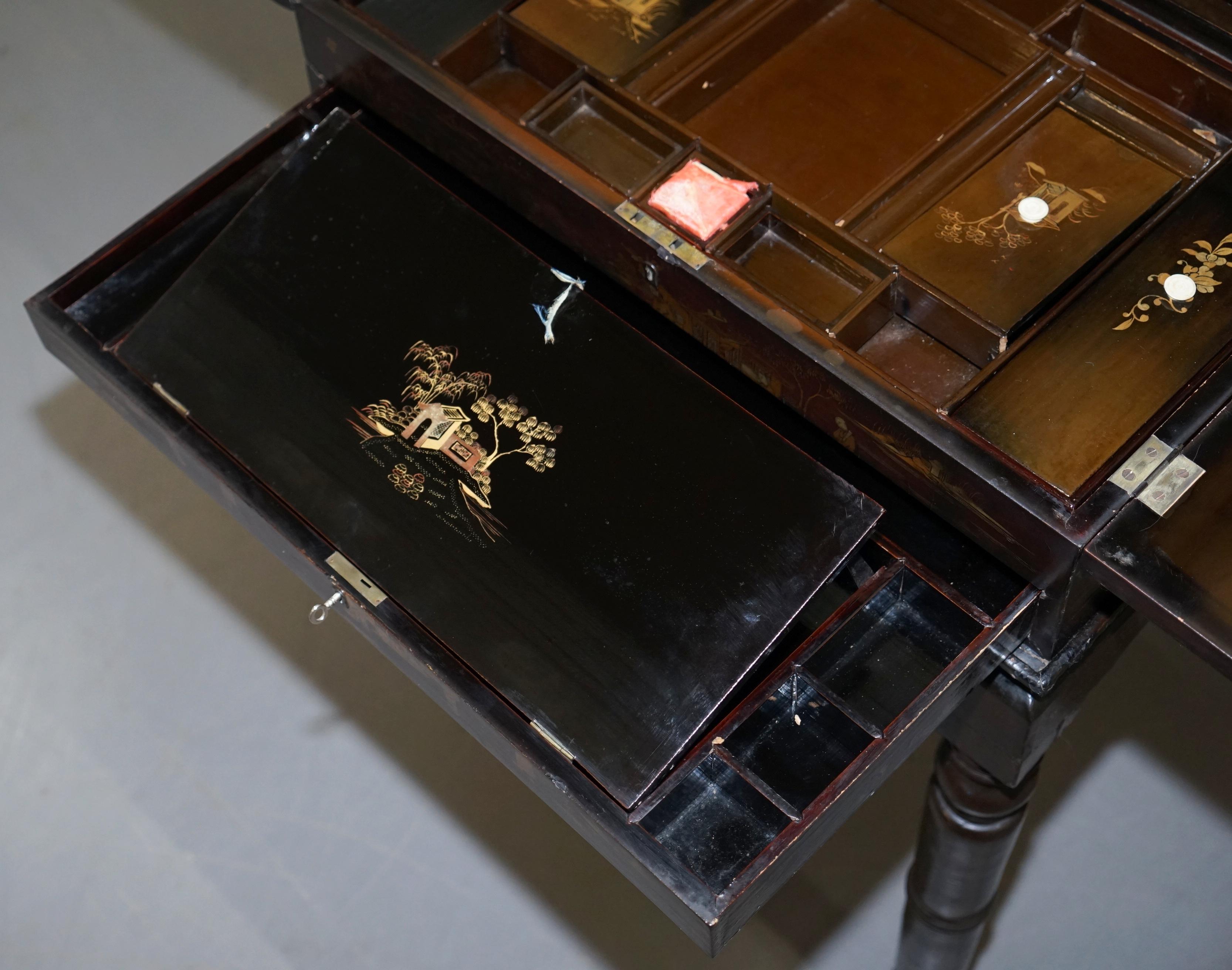Bezaubernder chinesischer lackierter Schminktisch/Schreibtisch/Schreibtisch/Schreibtisch/Schreibtisch, 19. Jahrhundert im Angebot 9