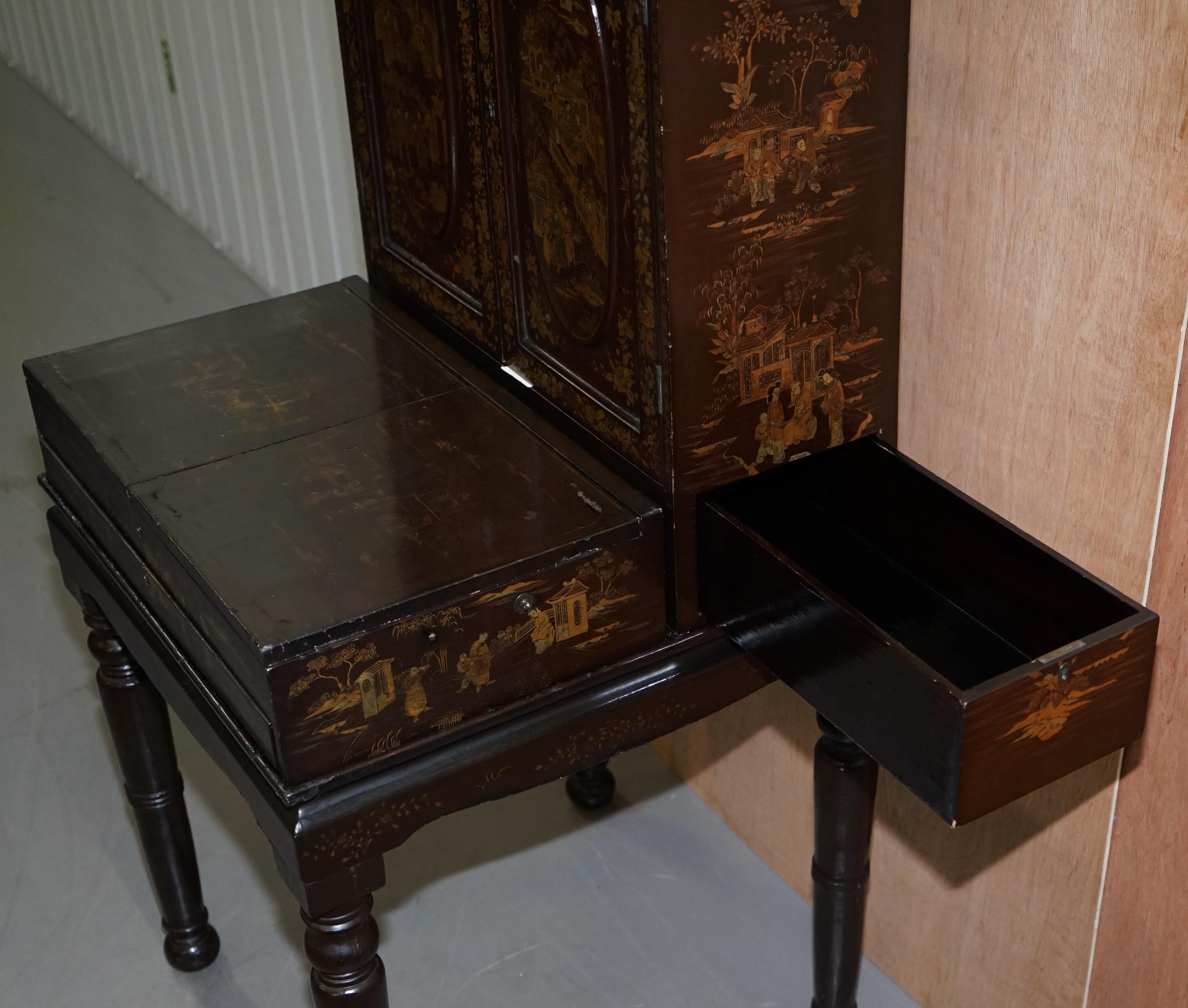 Sublime 19th Chinese Lacqurered Dressing Table Vanity Unit Writing Table or Desk For Sale 13