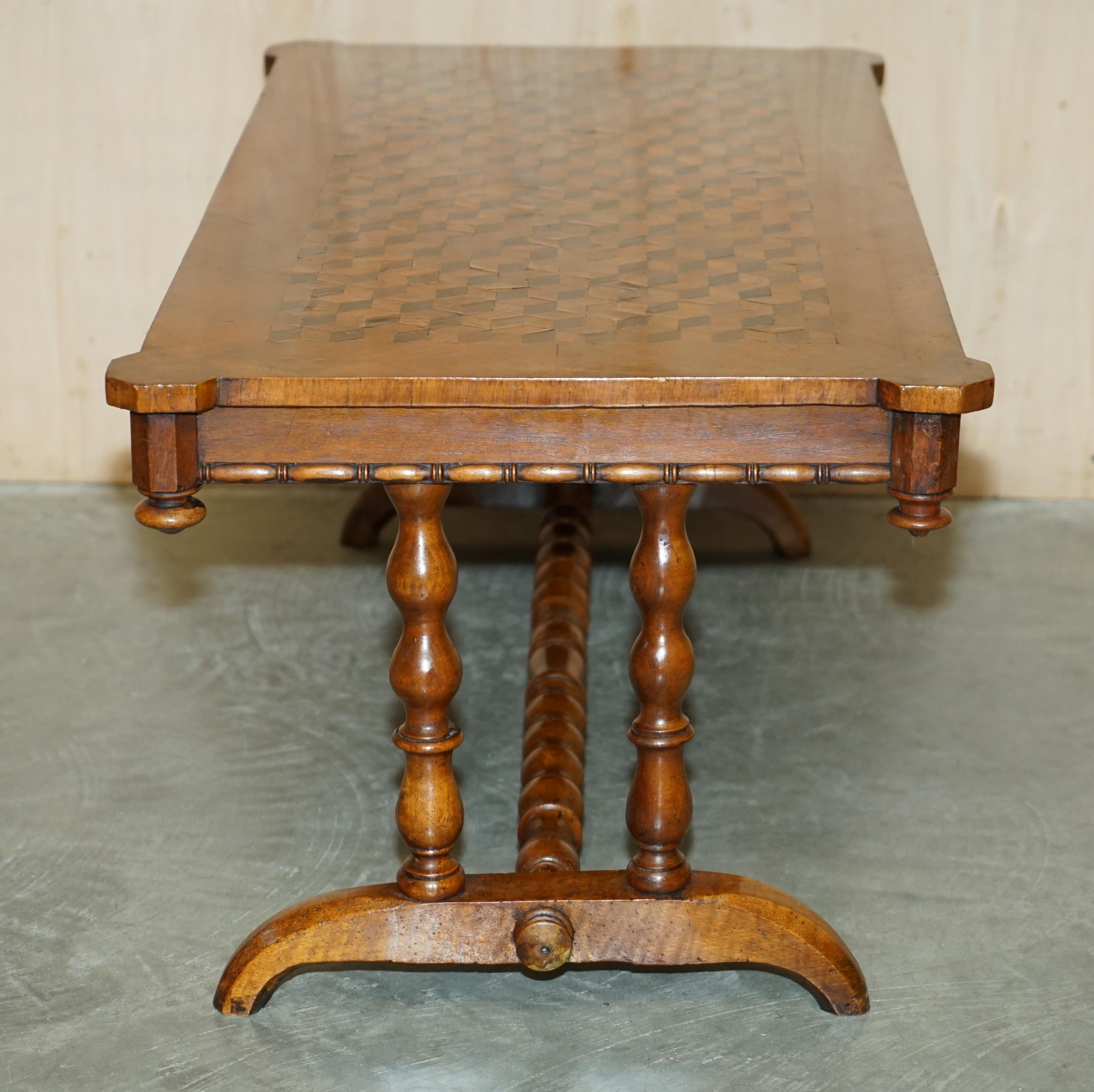 SUBLIME ANTiQUE 19TH CENTURY SPECIMEN GEOMETRIC SAMPLE WOOD INLAID COFFEE TABLE For Sale 9