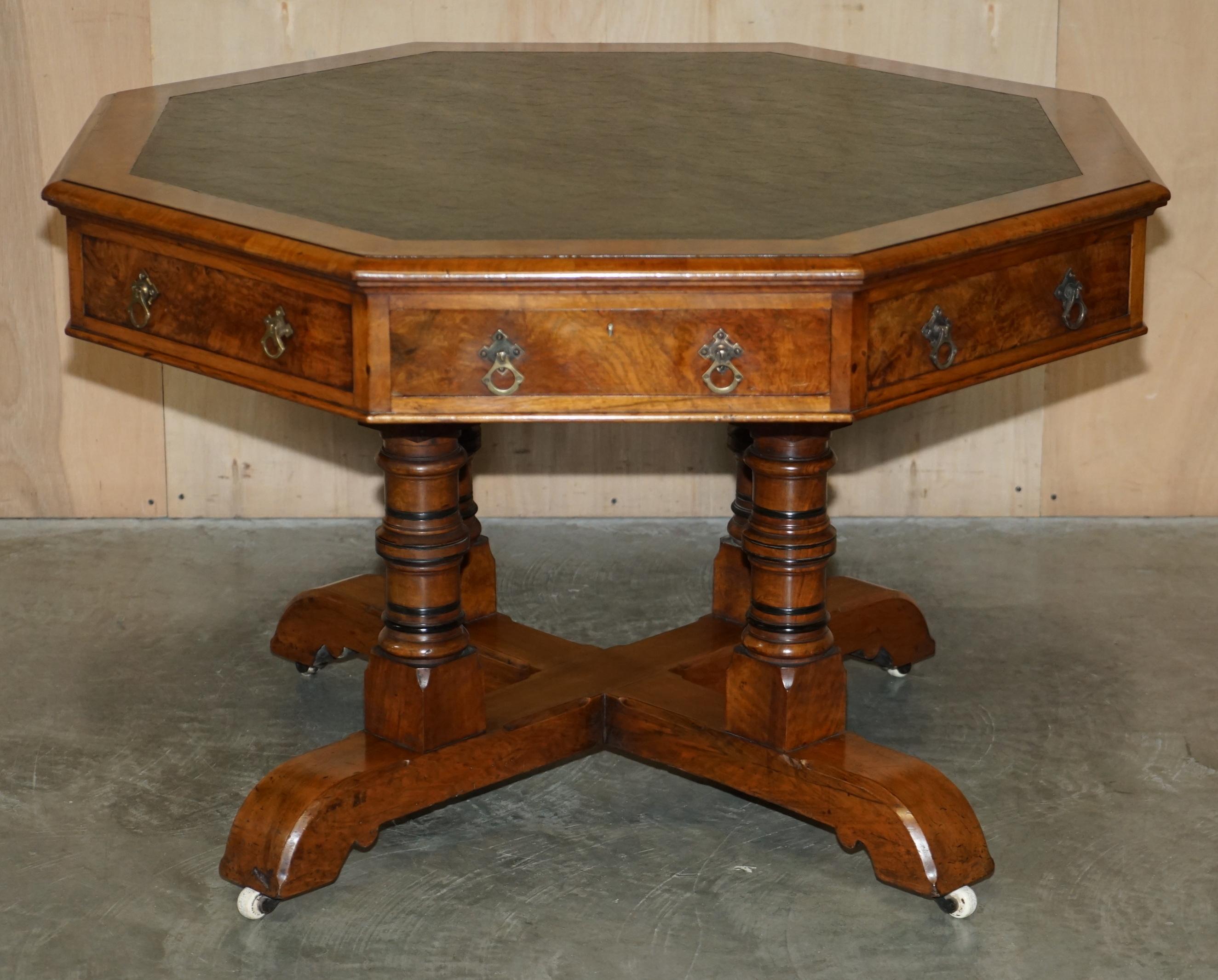 Early Victorian Sublime Antique circa 1840 Gothic Revival Pollard Oak Centre Library Table For Sale