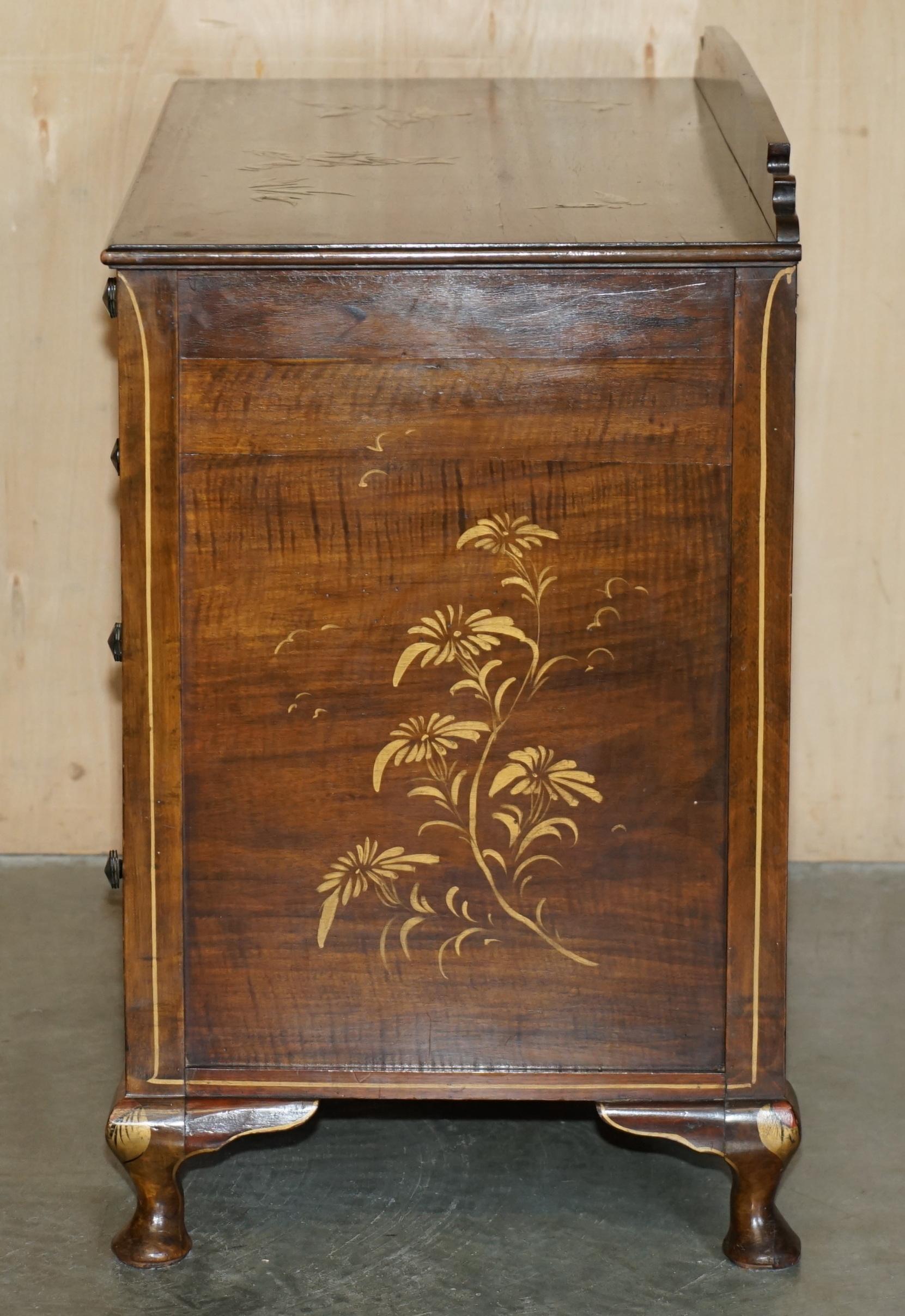 SUBLIME cassettiera dipinta in cinoiserie cinese del 1910, antichissima EDWARDIANA in vendita 8