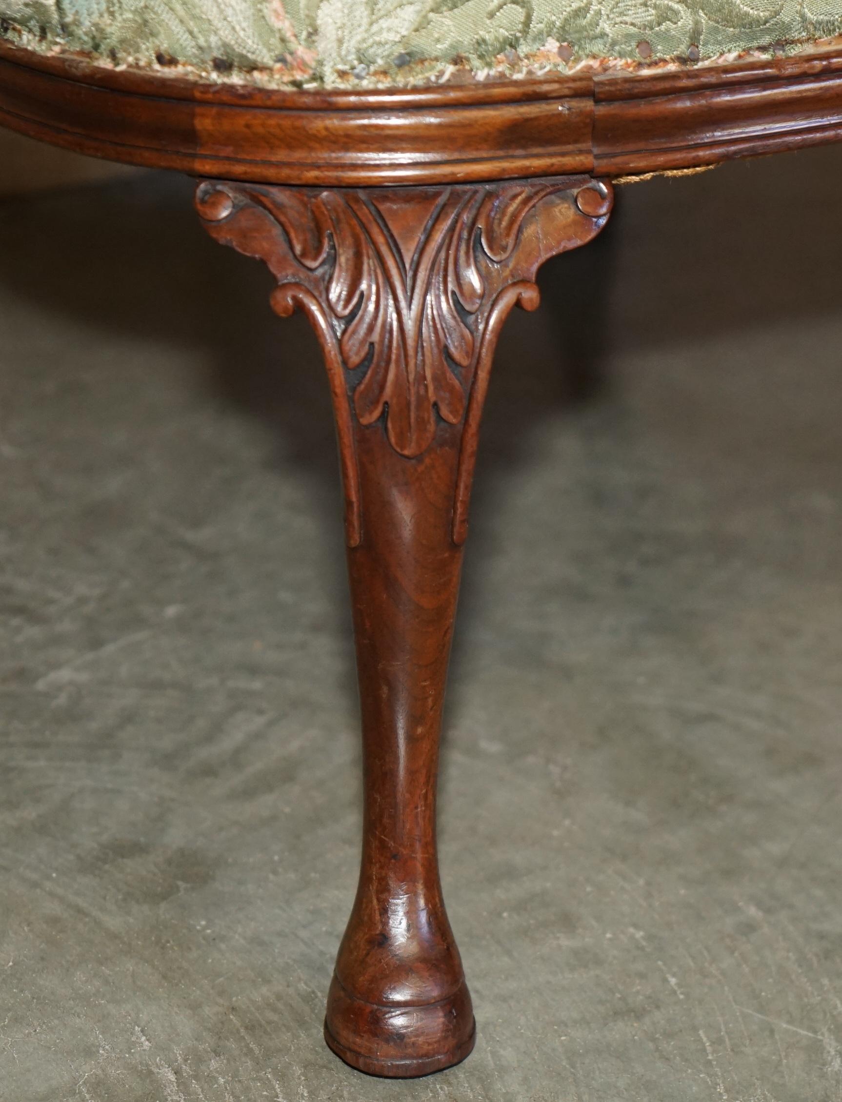 SUBLIME FAUTEUIL ANTiQUE HOWARD and SONS WILLIAM MORRIS EN BOIS DARDÉ en vente 4