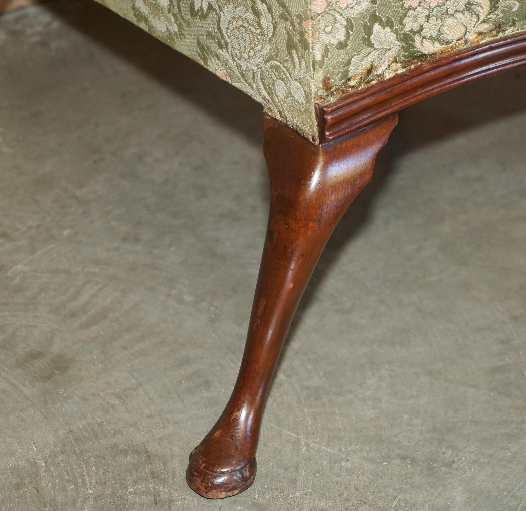 SUBLIME FAUTEUIL ANTiQUE HOWARD and SONS WILLIAM MORRIS EN BOIS DARDÉ en vente 8