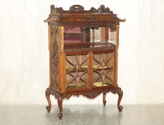 SUBLIME ANTIQUE PAGODA TOP THOMAS CHIPPENDALE DISPLAY CASE BOOKCASE CABINEt