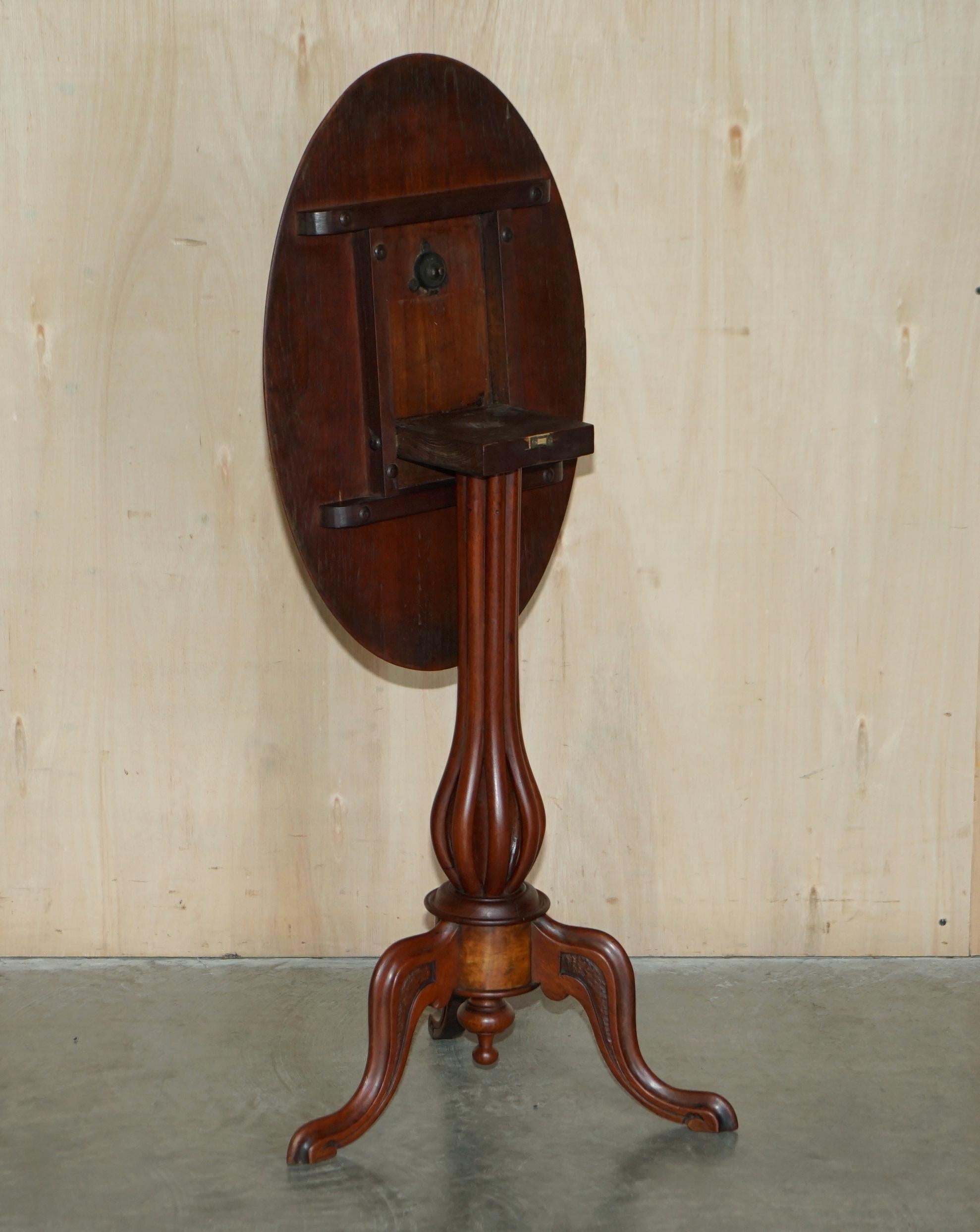 Sublime Antique Victorian 1880 Tilt Top Chess Games Table with Marquetry Inlay 10